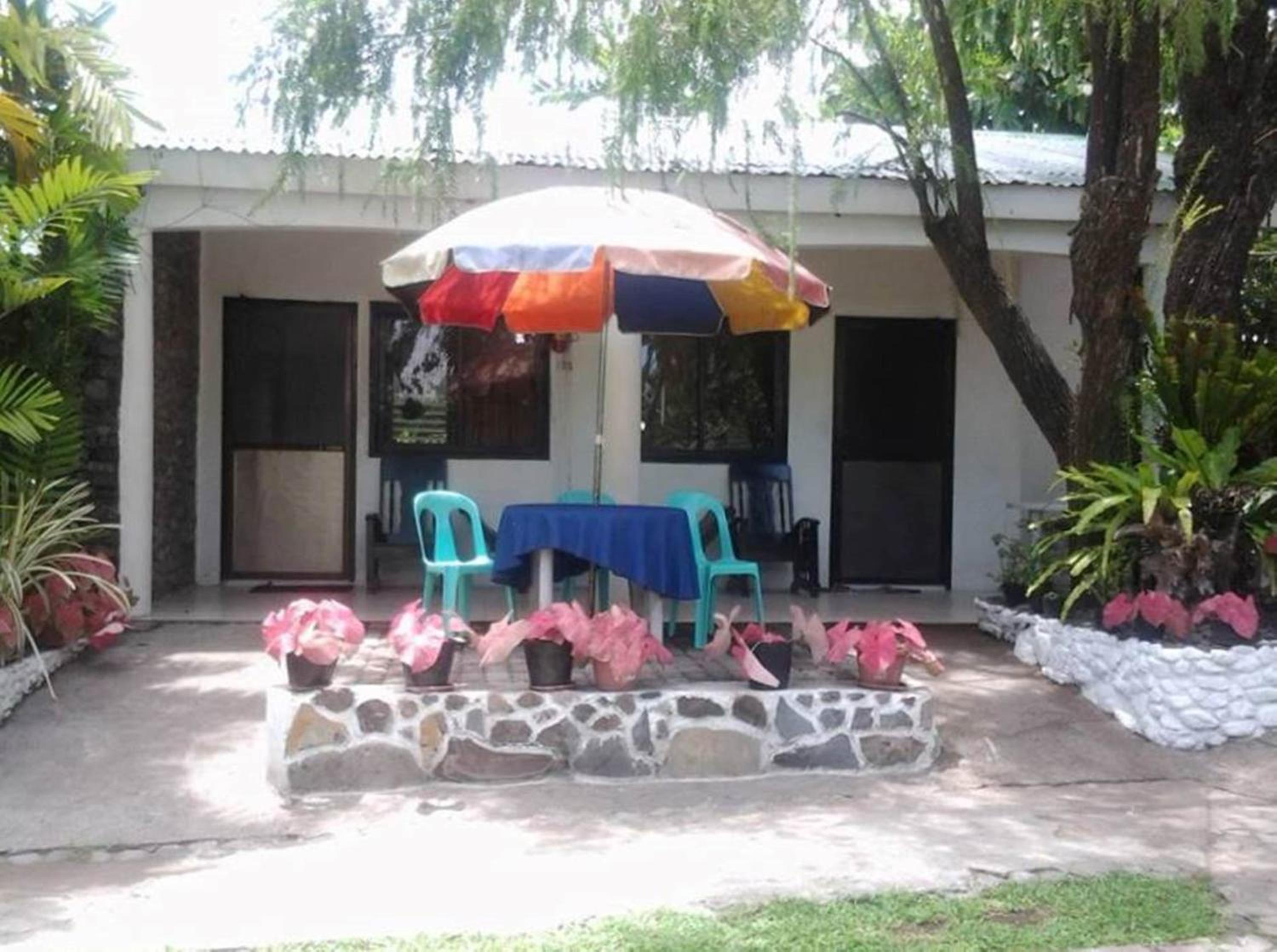 Pabua's Cottages