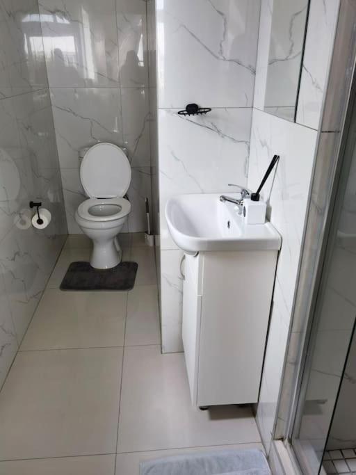 Beautiful apartment behind Illanga Mall