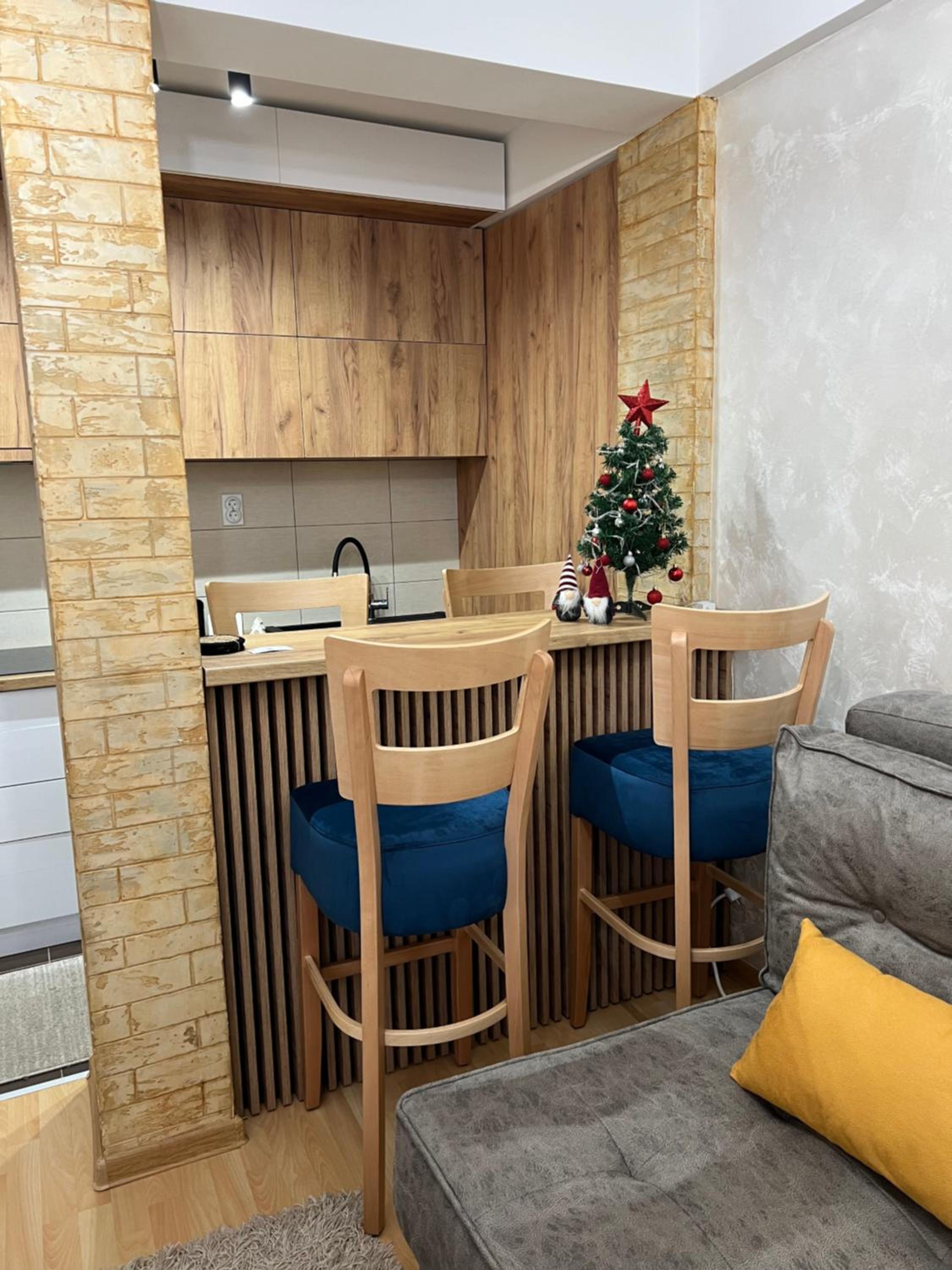 Holiday Lux Apartment view 5