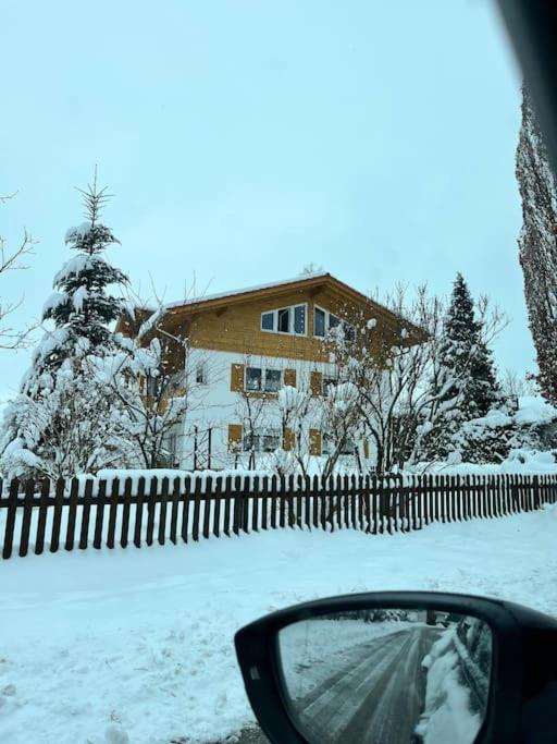 Ferienwohnung Lory mit Schlossblick