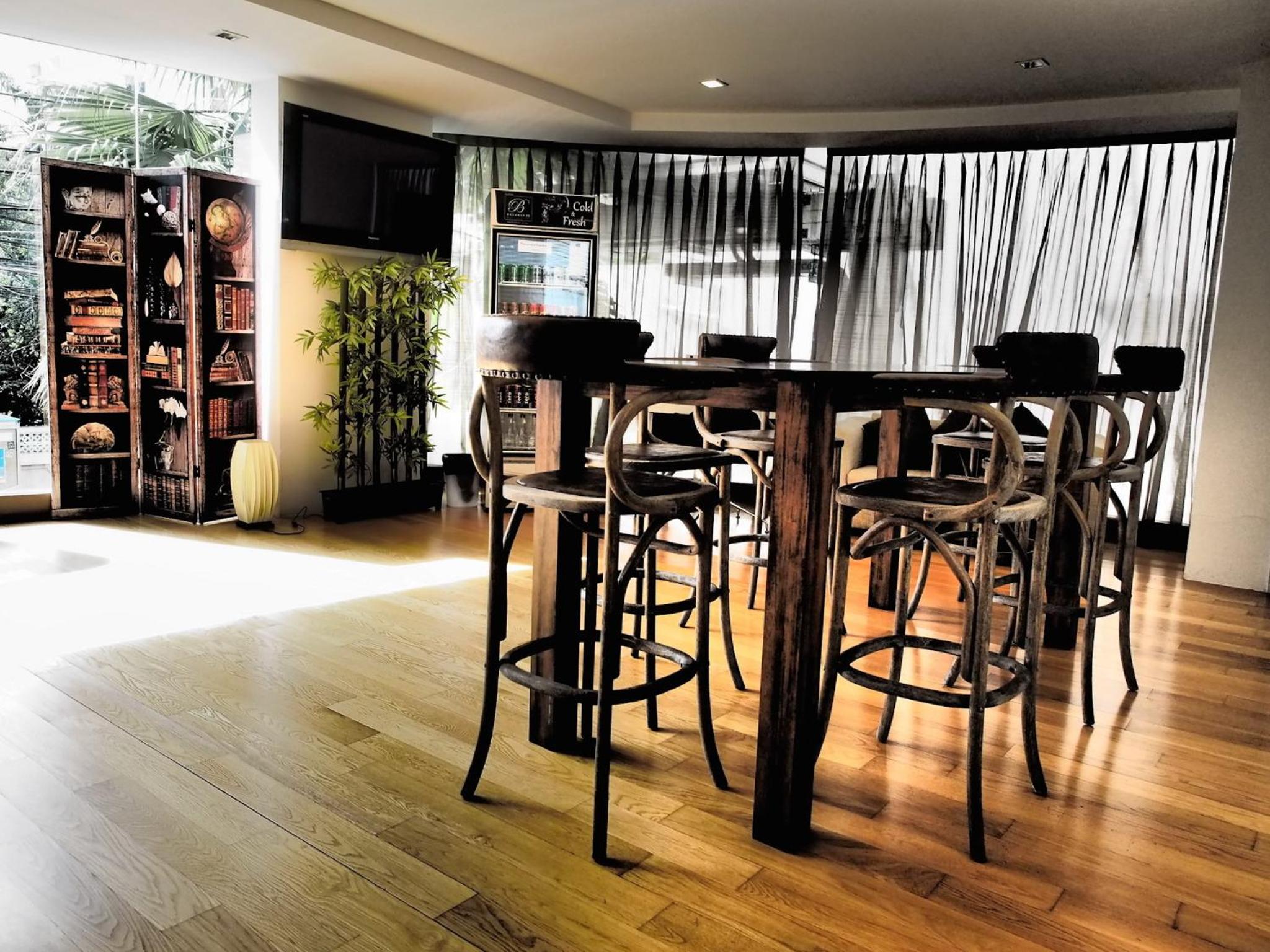 Beverly 33 by Aspira
