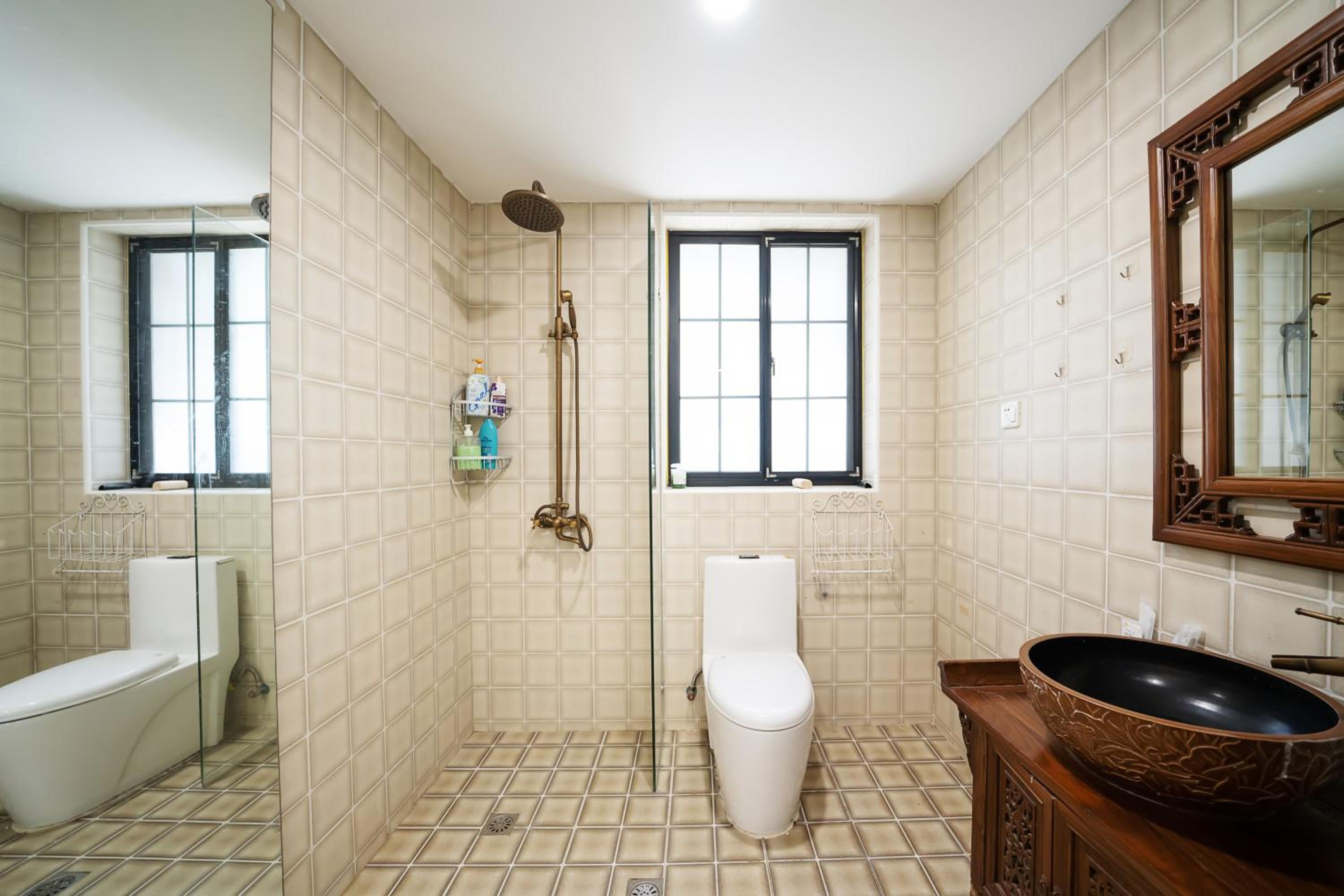 Shanghai Downtown Yi Du B&B - Near South Shaanxi Road Metro Station 600meters
