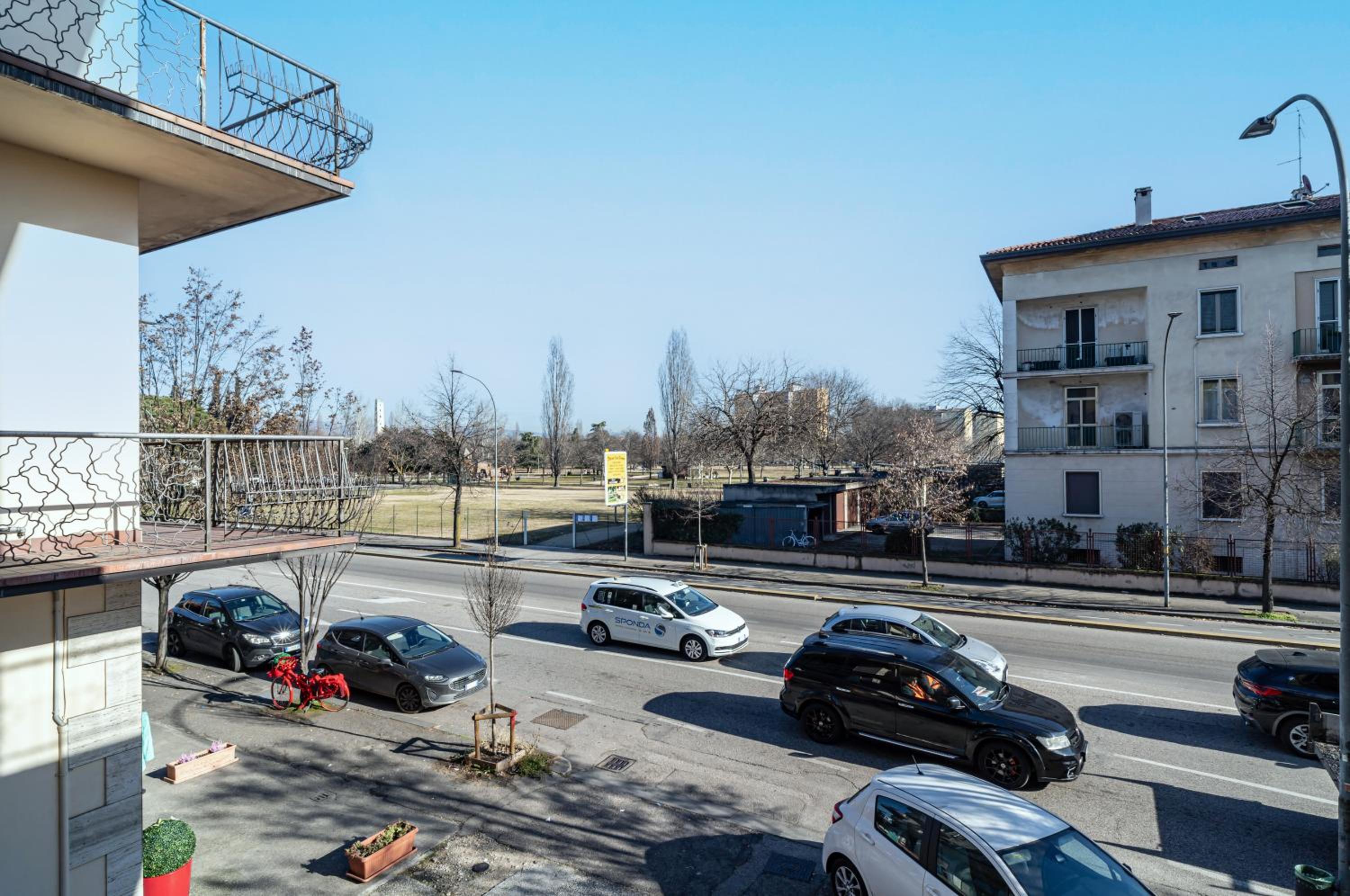 Ospedale Borgo Roma Cozy Studio W/Private Parking! view 4