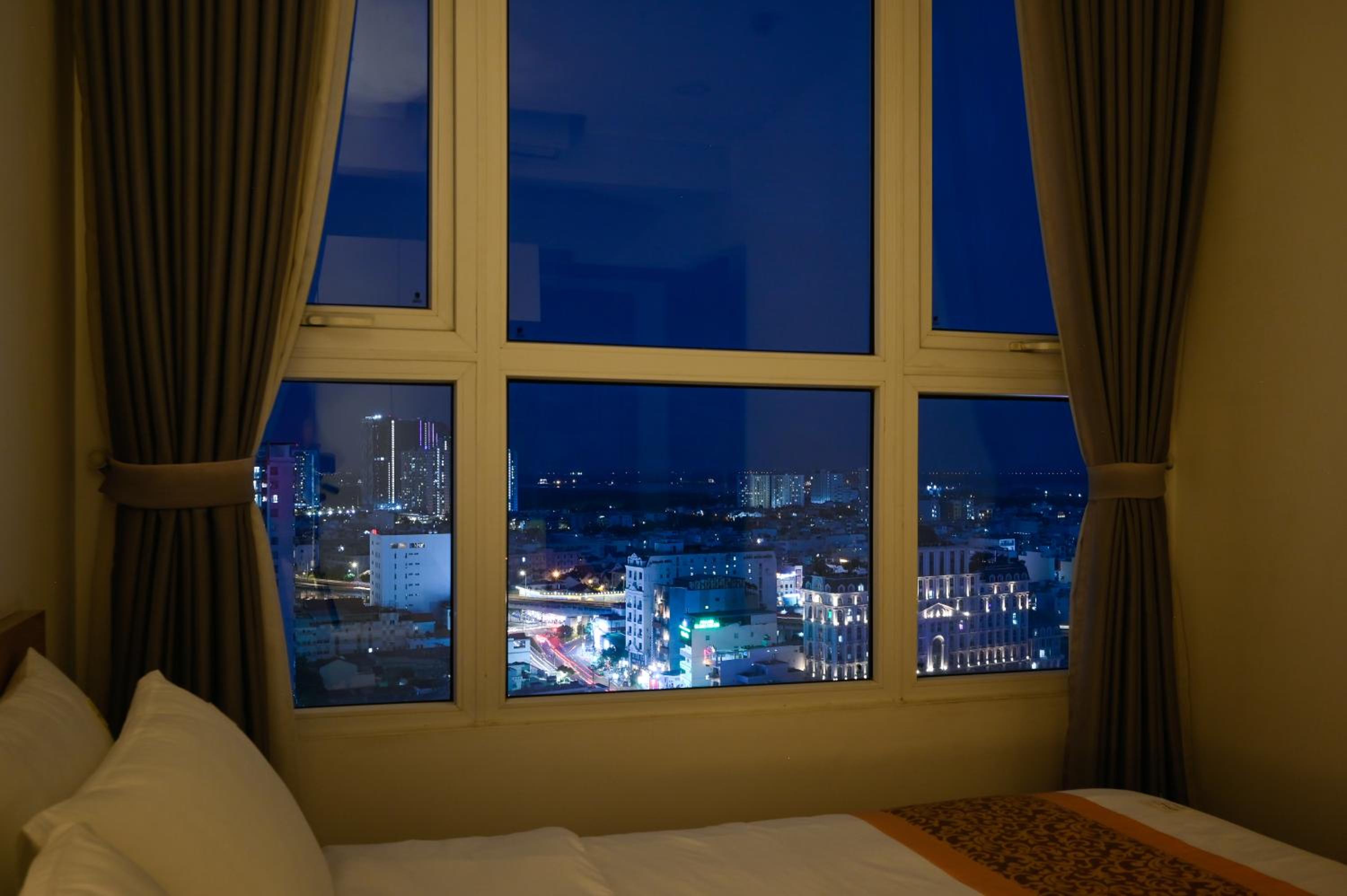 Cushy Home - The Golden Star Sunset View and Sunrise View 2 rooms