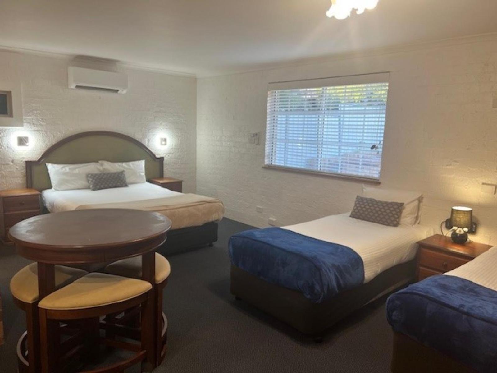 Kinross Inn