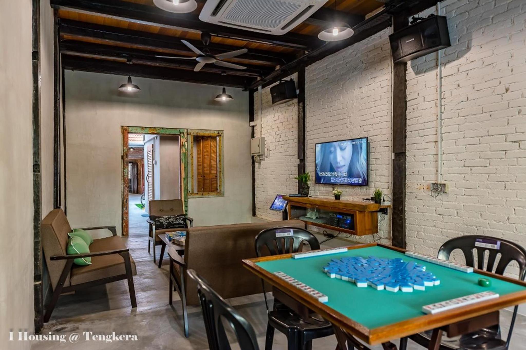 The Woods Cottage Near Jonker Melaka by I Housing photo 1