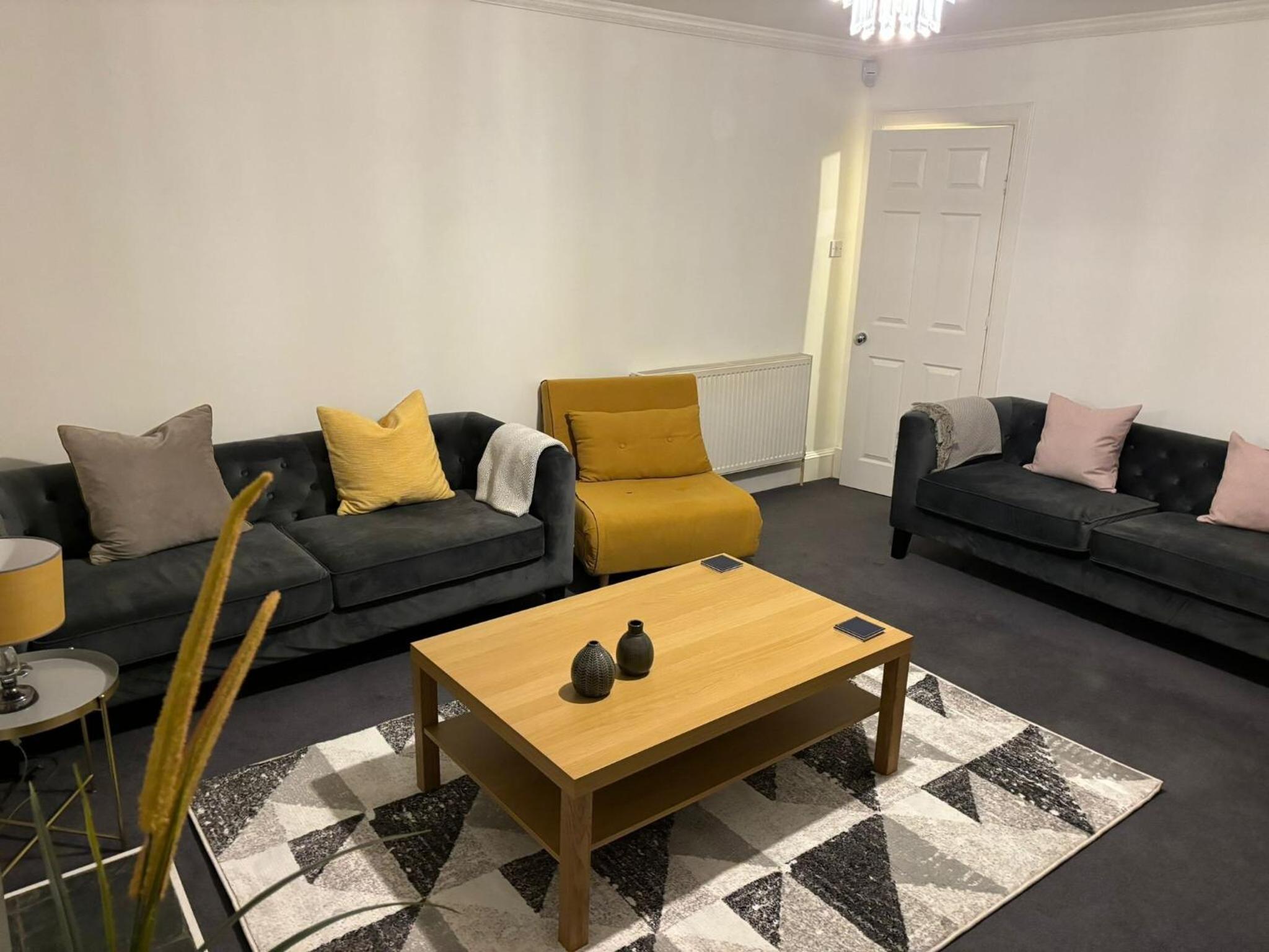 The Well Court Residence view 3