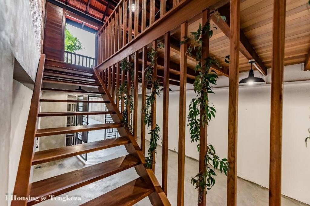 The Woods Cottage Near Jonker Melaka by I Housing photo 5