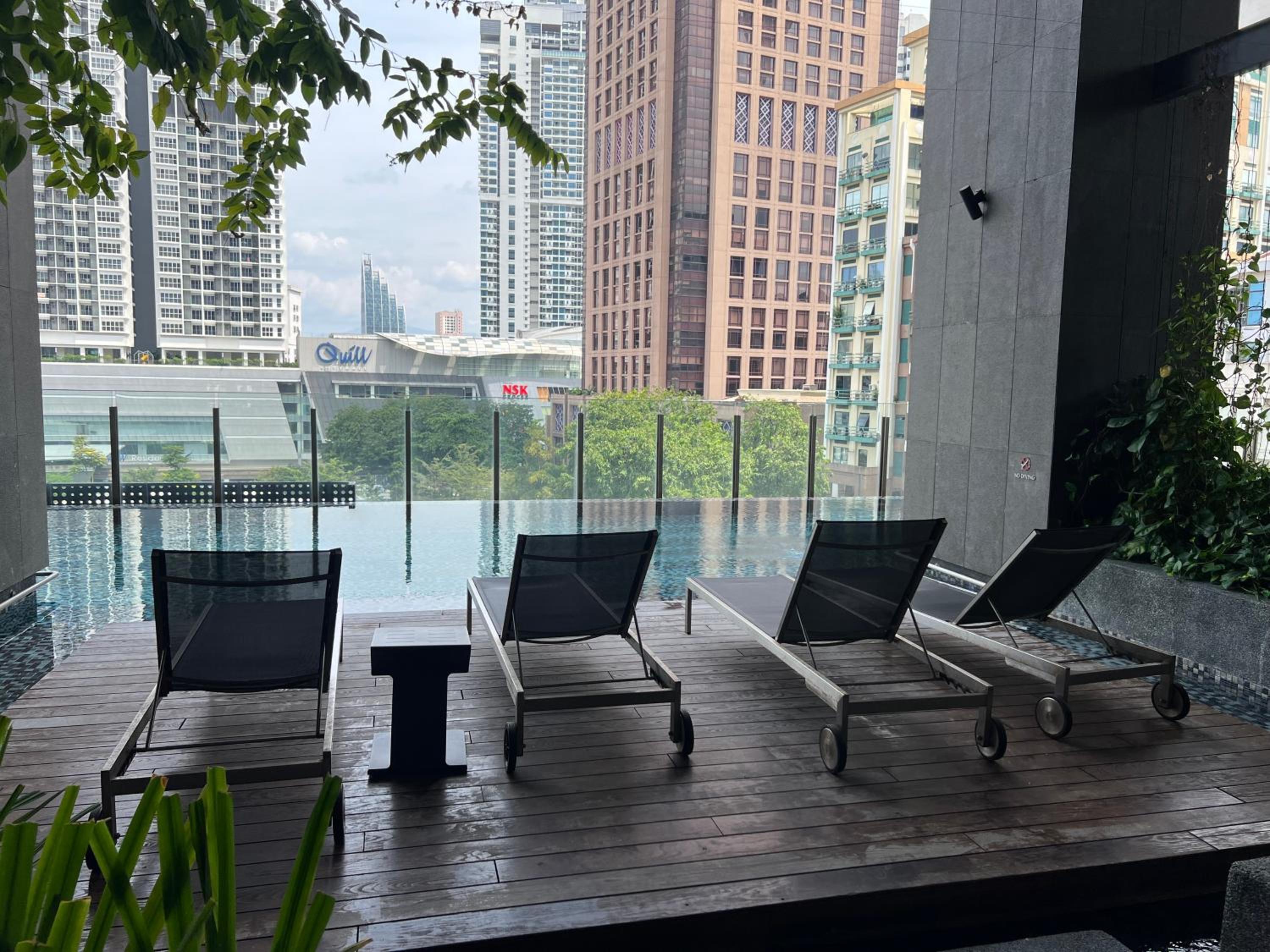Anggun KL Mal