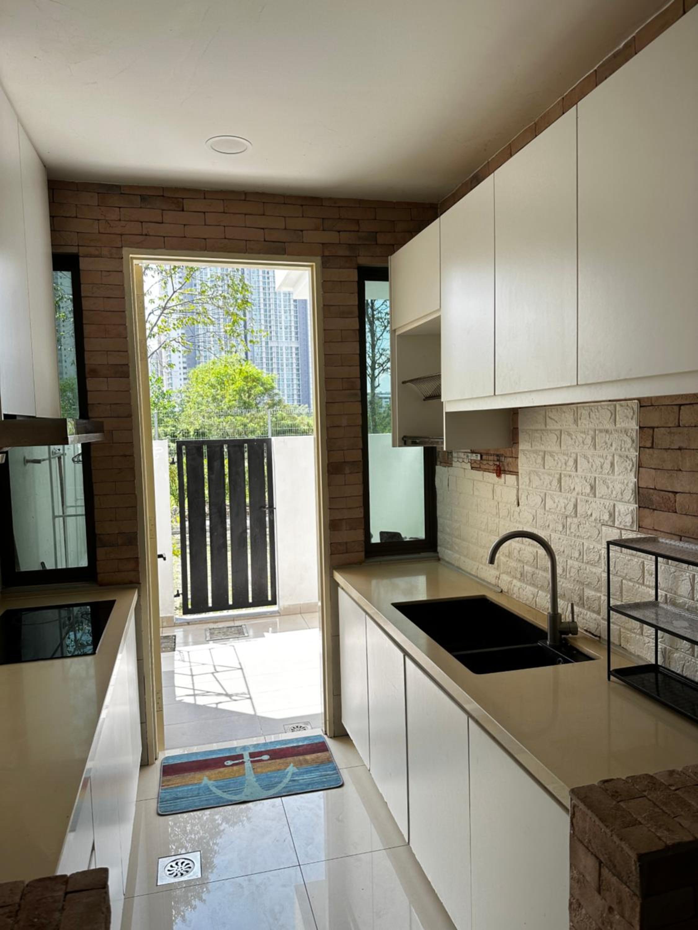 Hygienic Cyberjaya Landed Homestay, Free Wifi, Free Parking, Self Check in photo 6