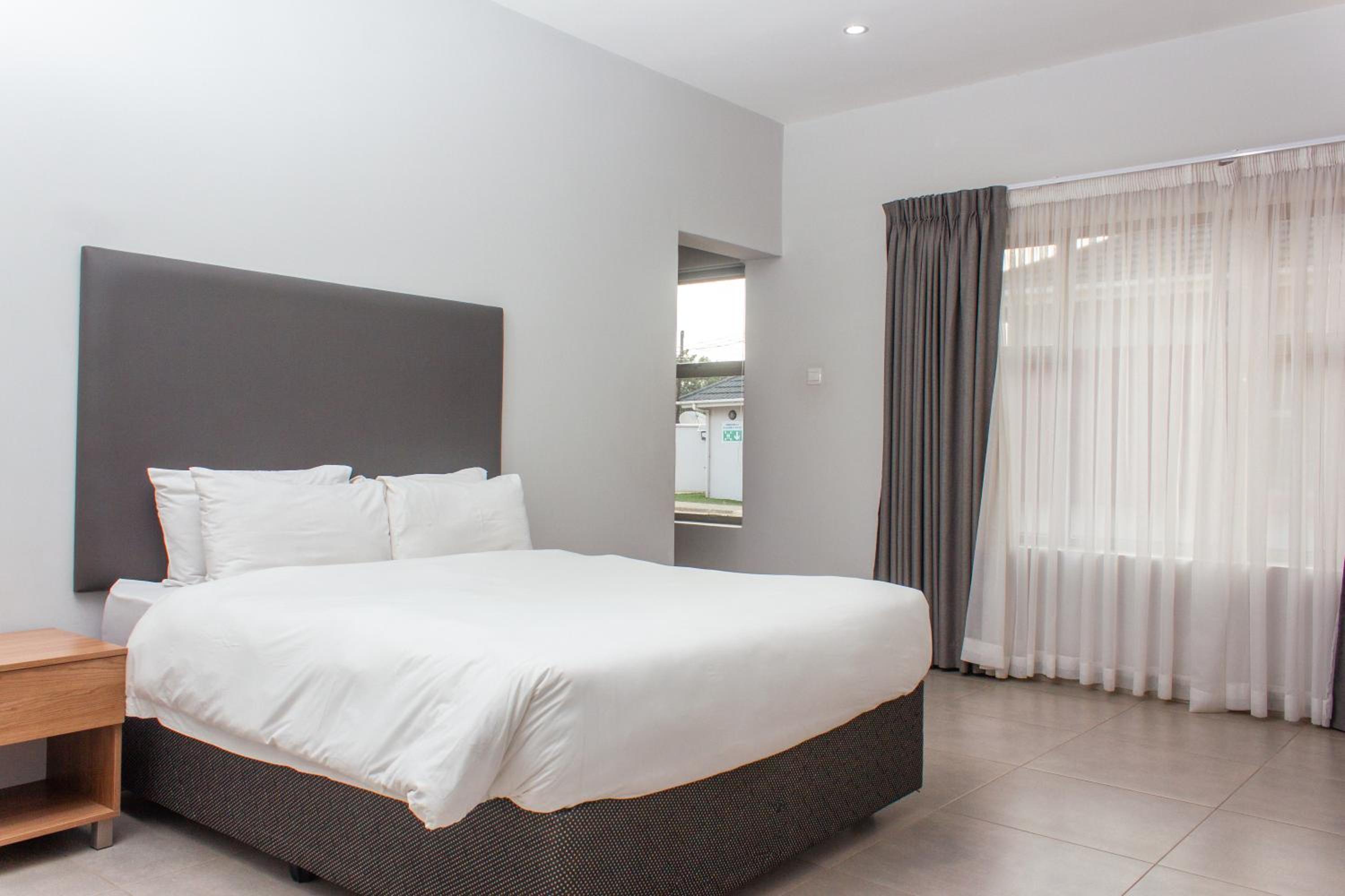Cherrywood Estate Limited view 5