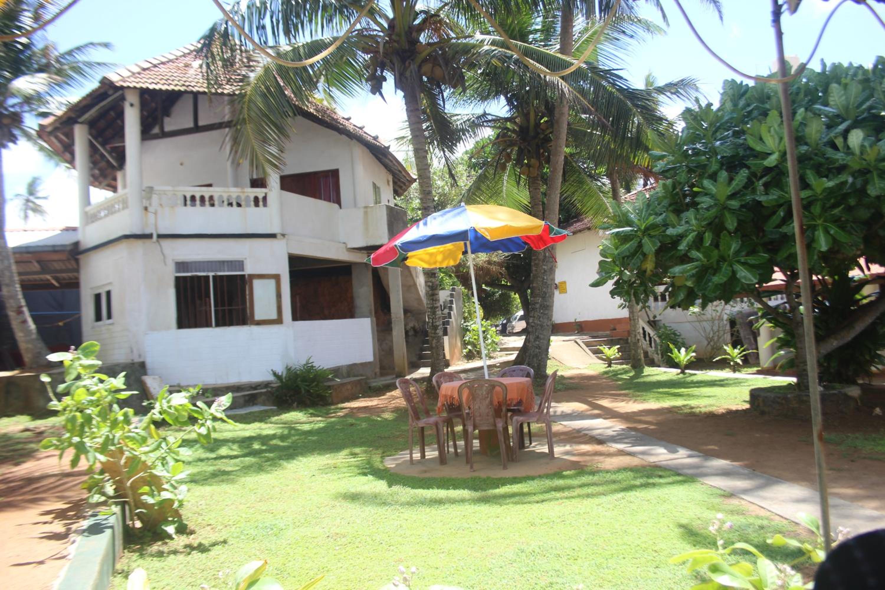 Shanthi Beach Resort