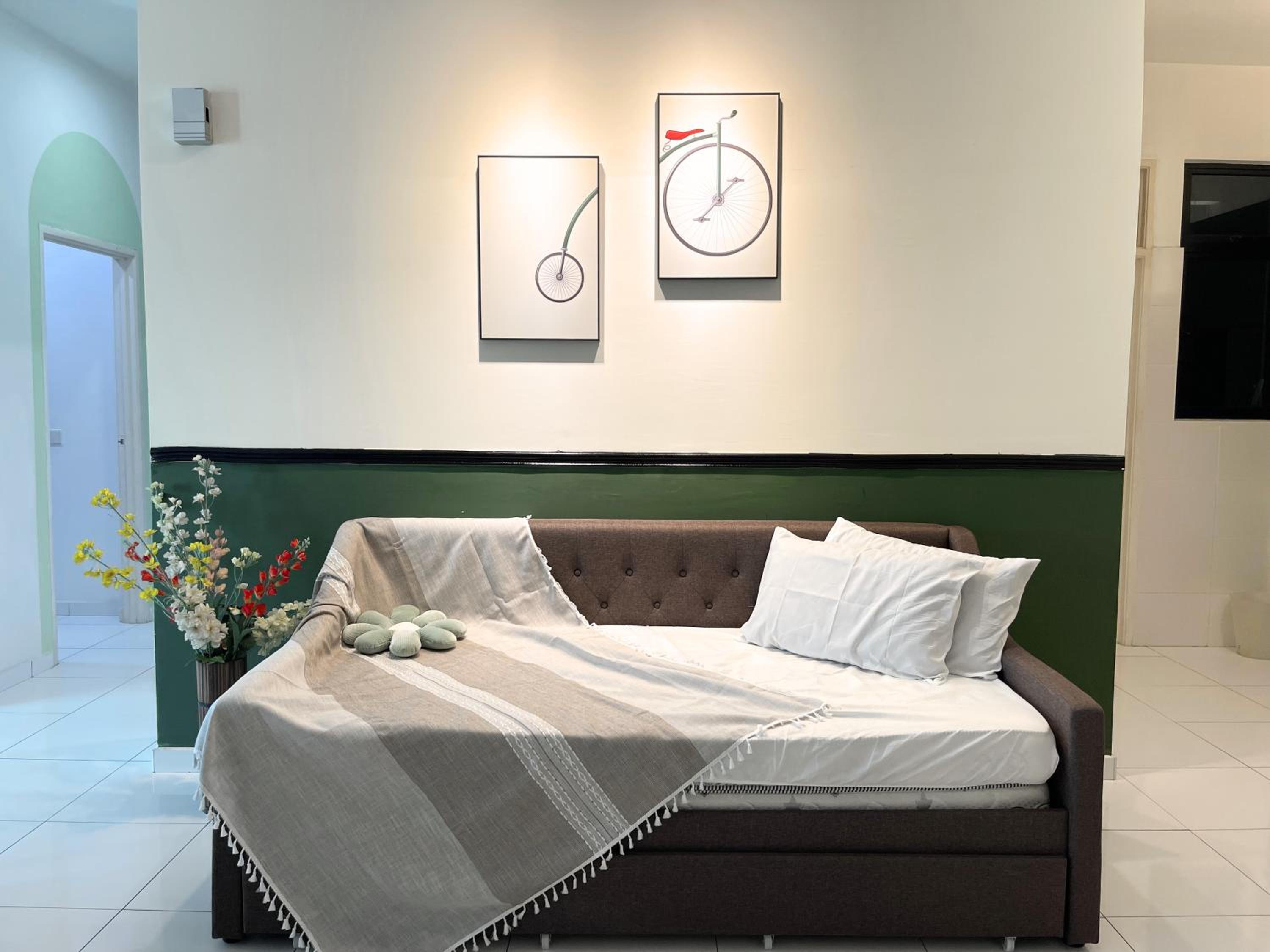 3Bed2Bath SkyLoft Bukit Indah JB