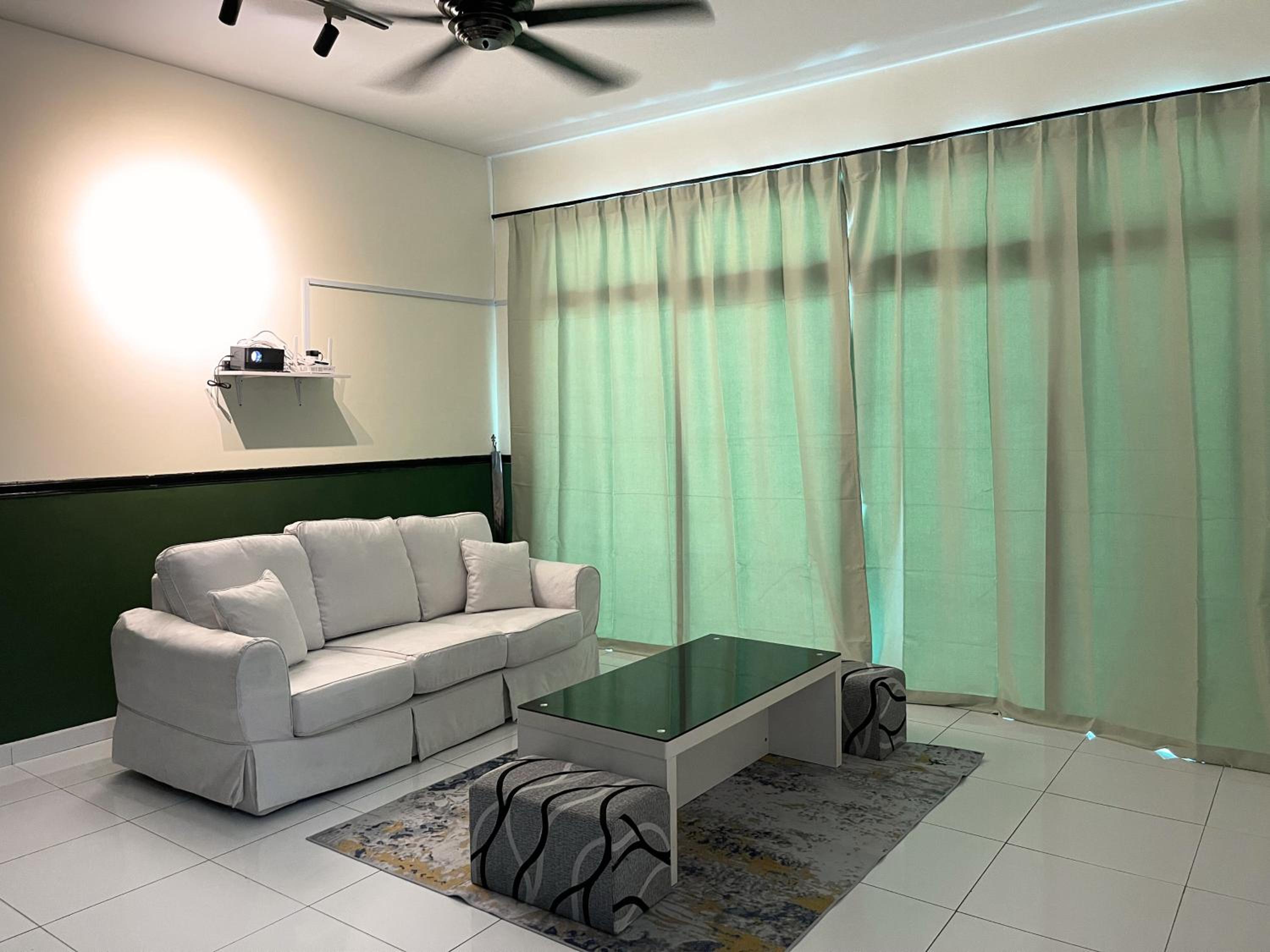 3Bed2Bath SkyLoft Bukit Indah JB