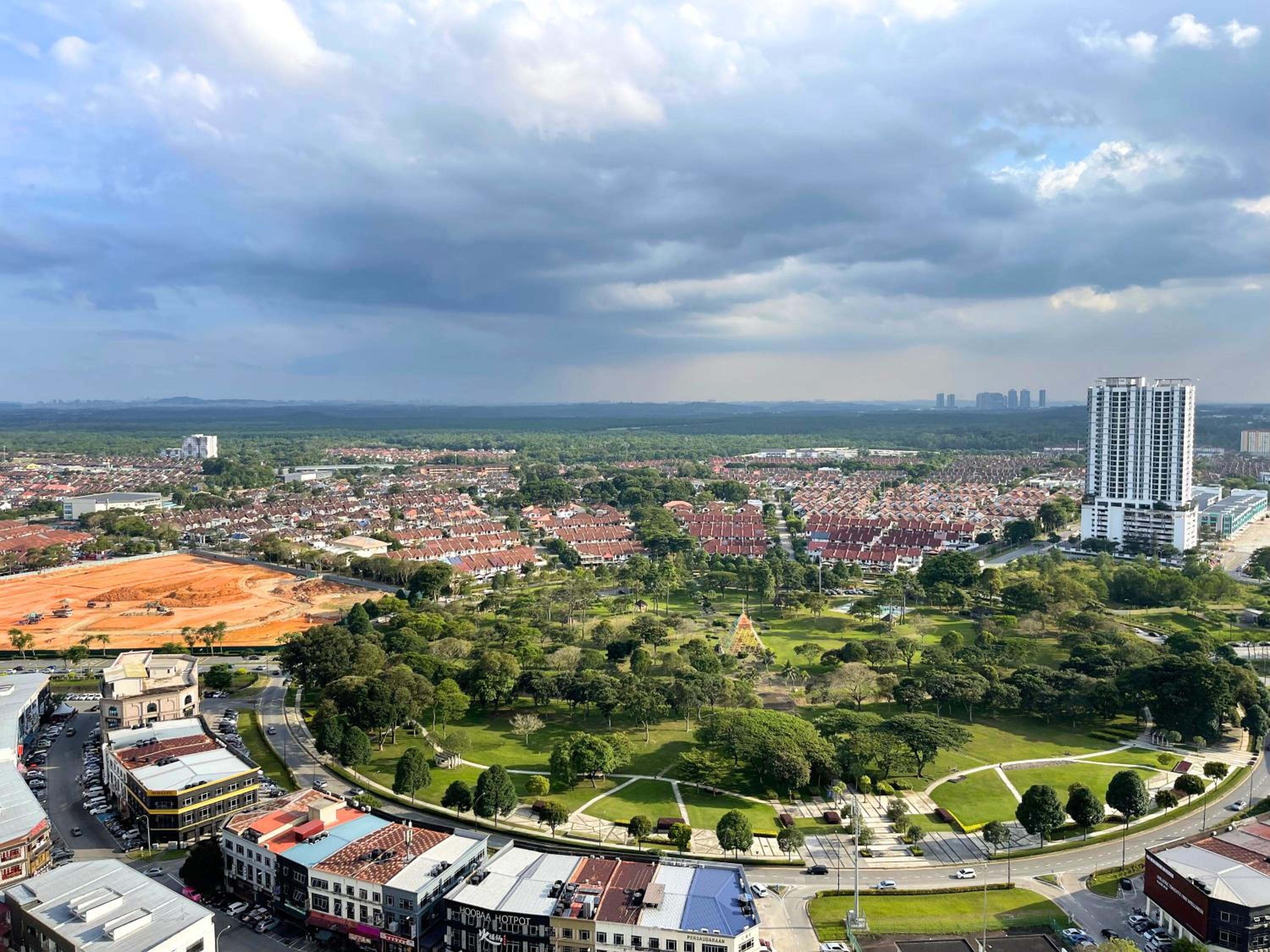 3Bed2Bath SkyLoft Bukit Indah JB
