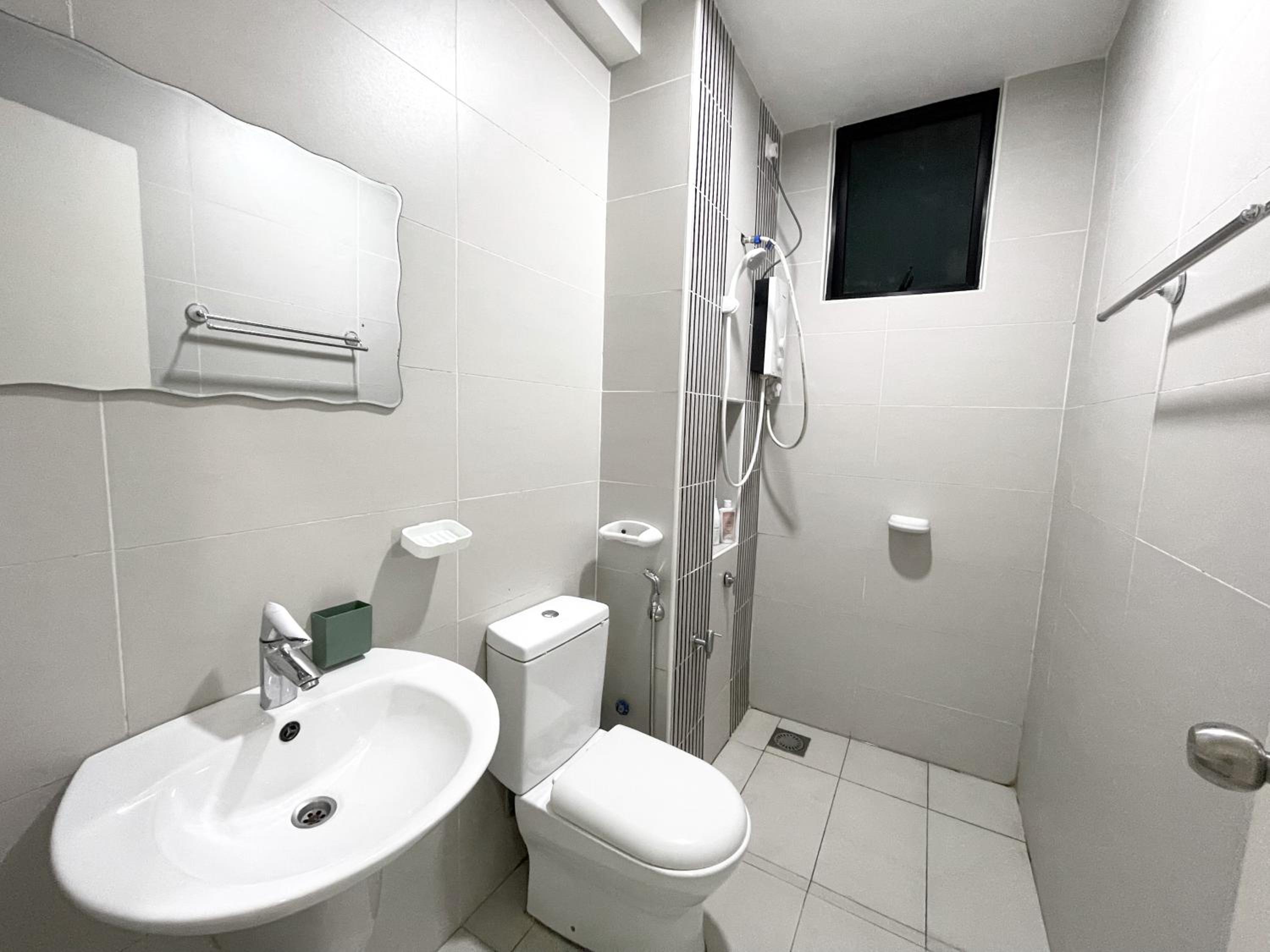 3Bed2Bath SkyLoft Bukit Indah JB