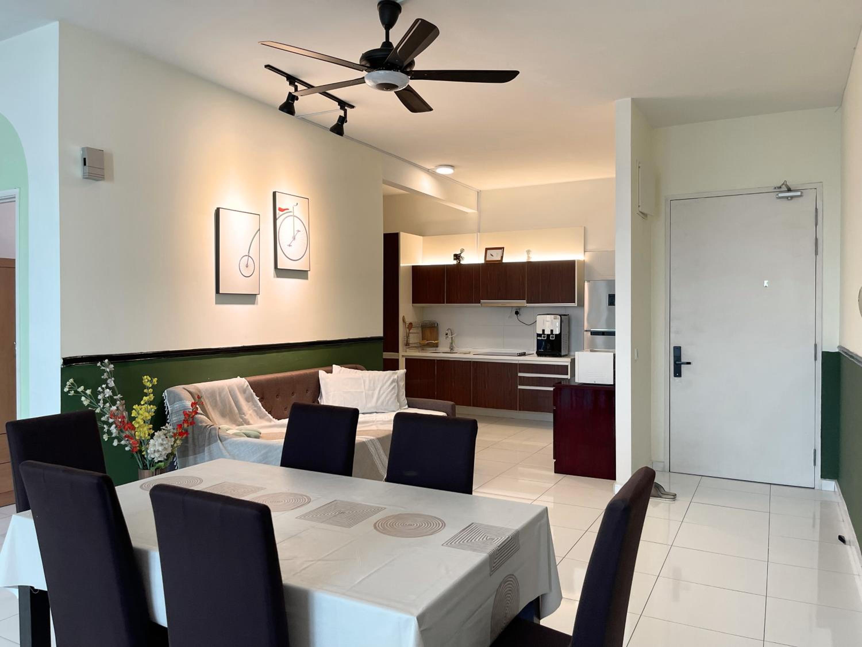 3Bed2Bath SkyLoft Bukit Indah JB