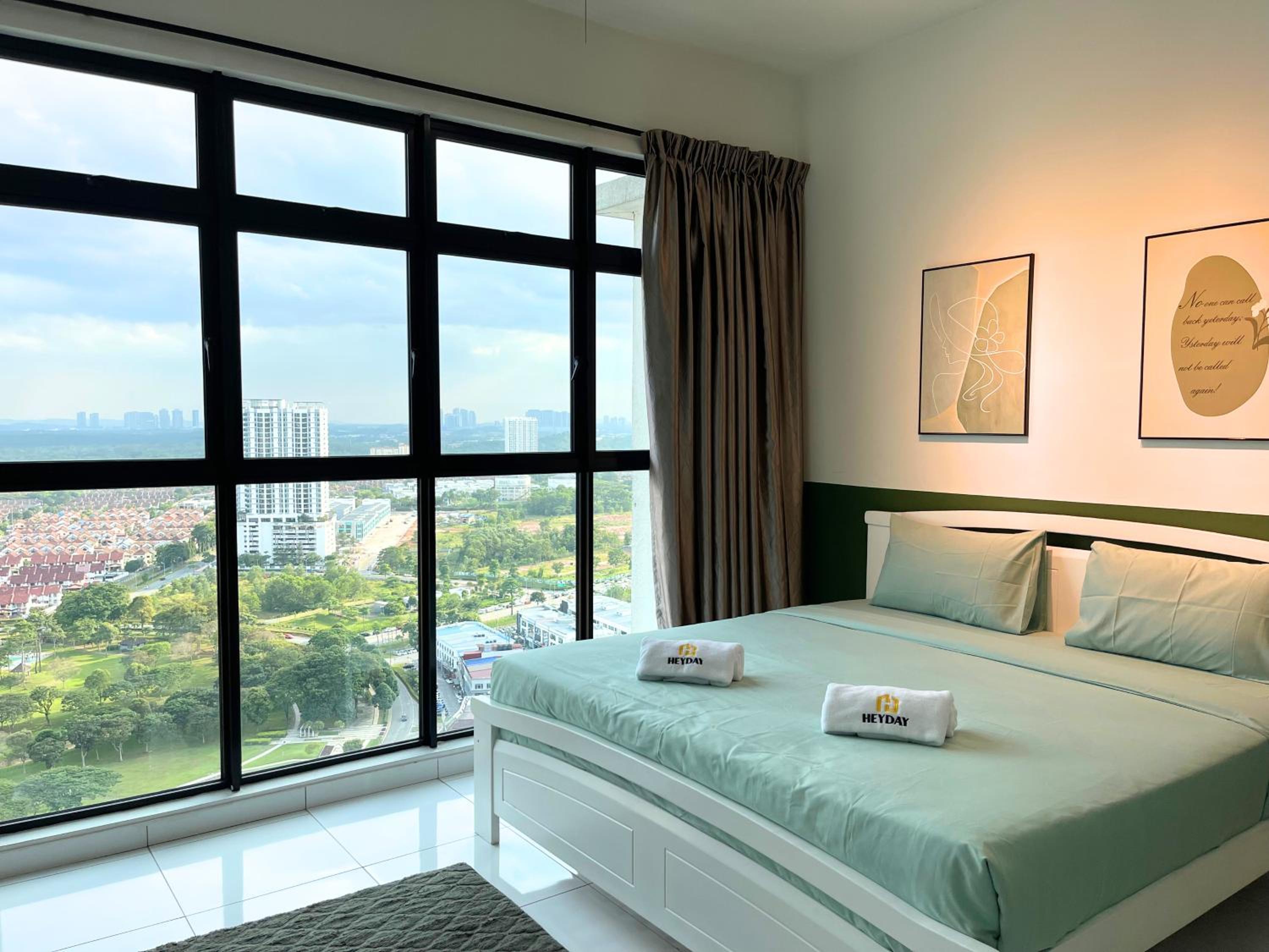 3Bed2Bath SkyLoft Bukit Indah JB