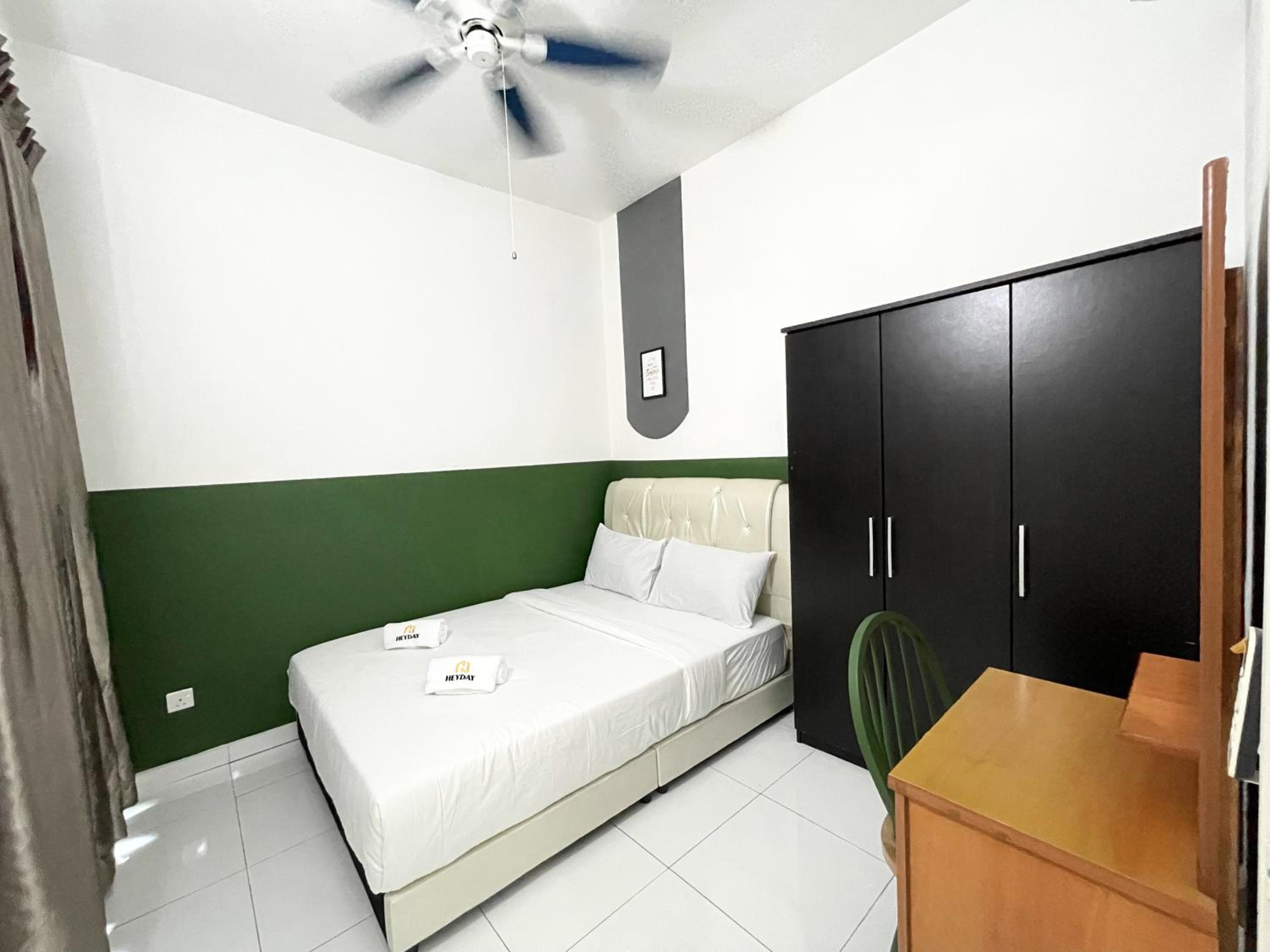 3Bed2Bath SkyLoft Bukit Indah JB
