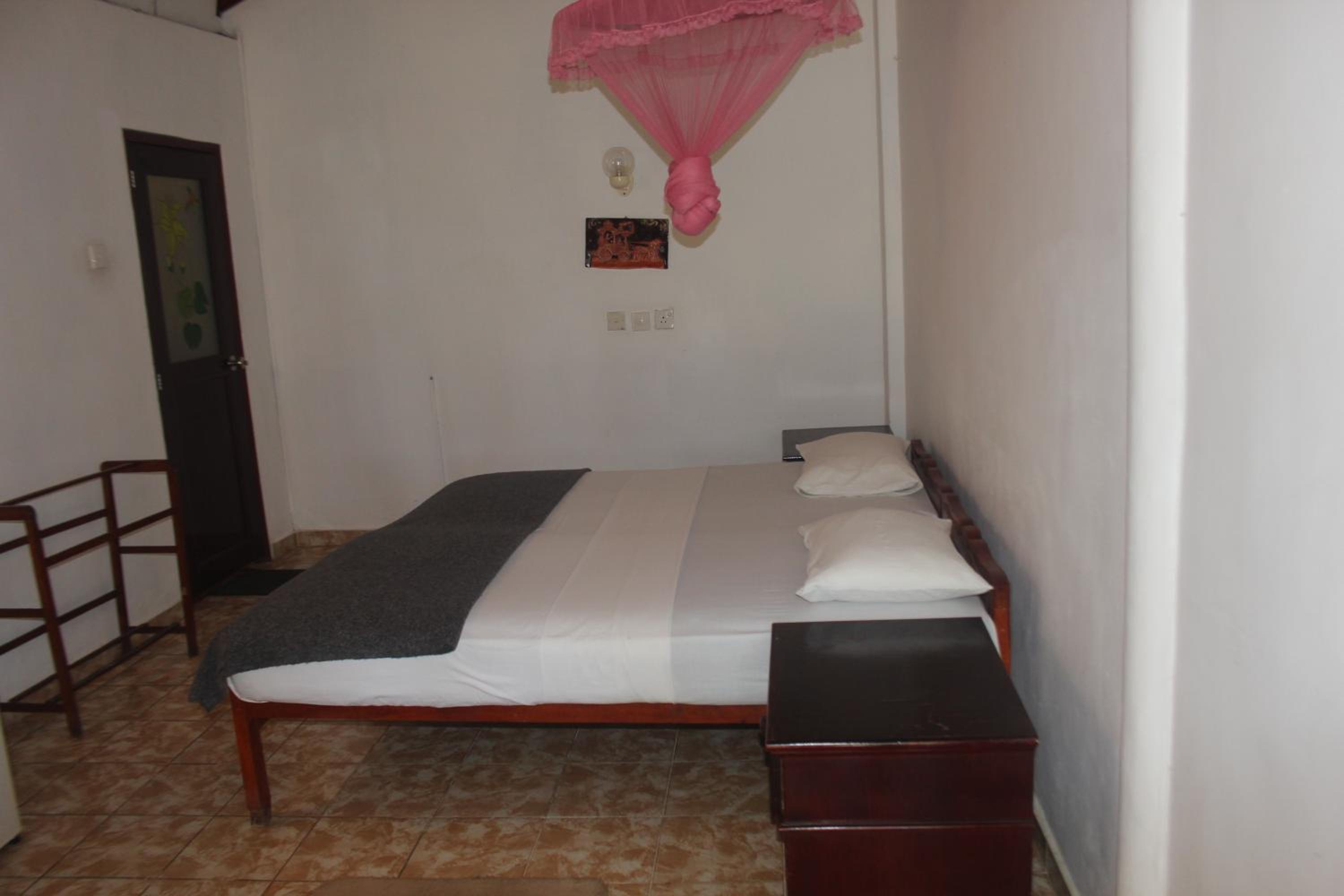 Shanthi Beach Resort