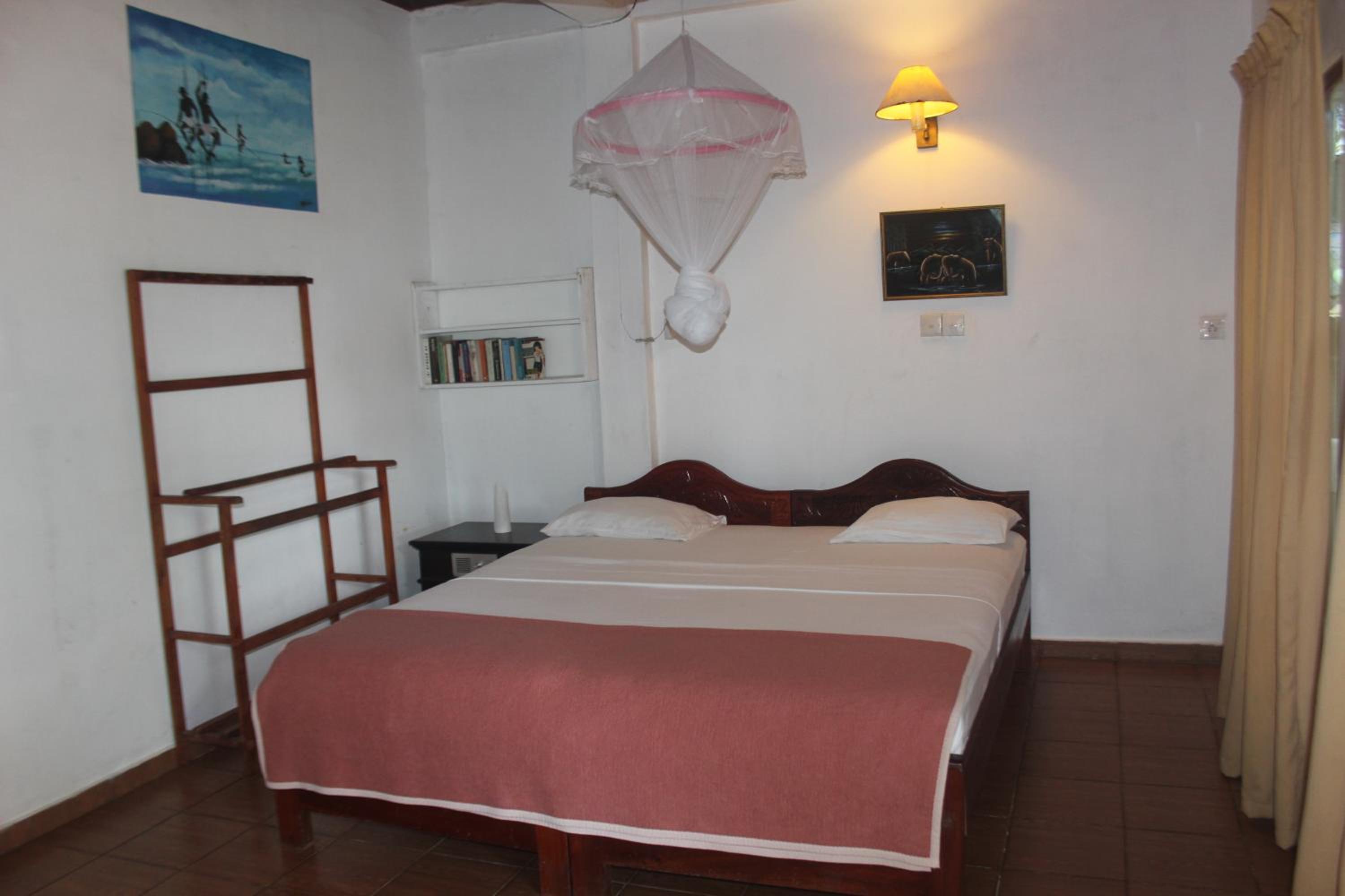 Shanthi Beach Resort