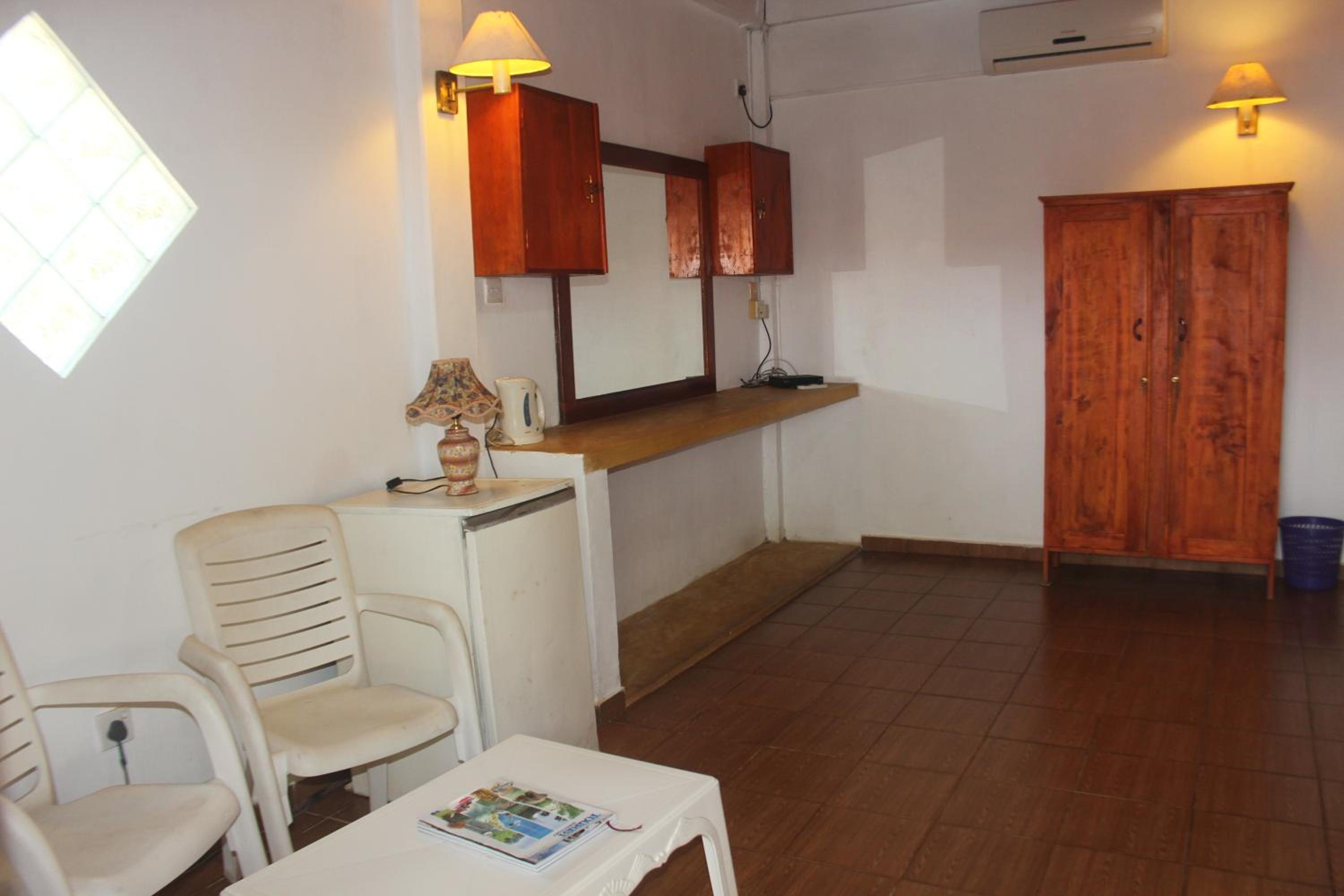 Shanthi Beach Resort