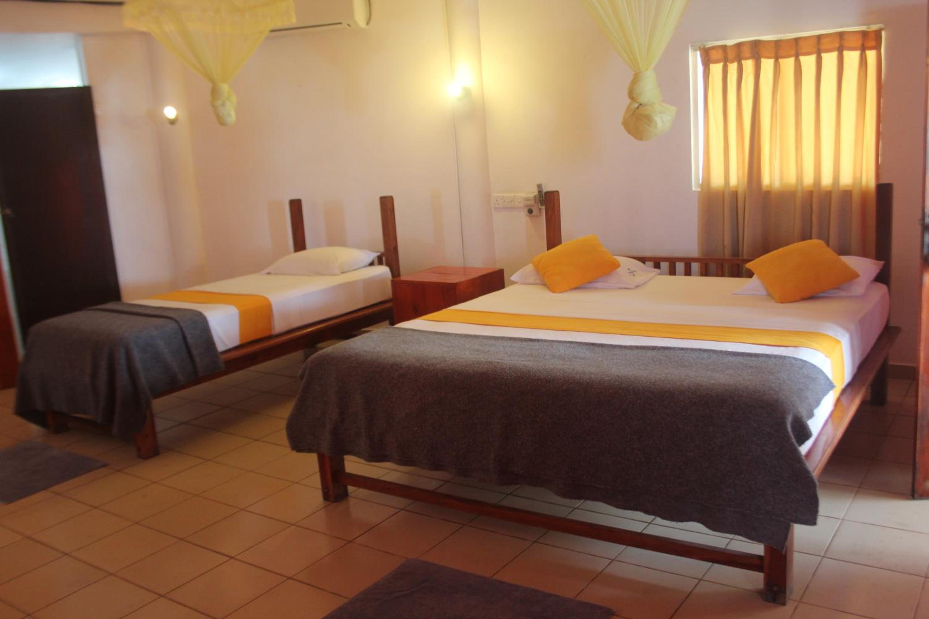 Shanthi Beach Resort