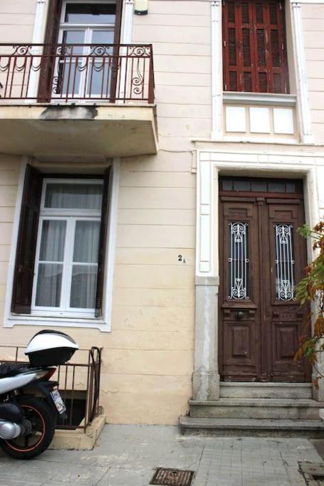 Calliope's Neoclassical Home in the heart of Plaka