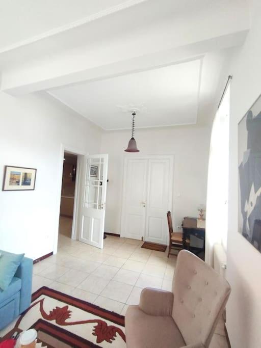 Calliope's Neoclassical Home in the heart of Plaka