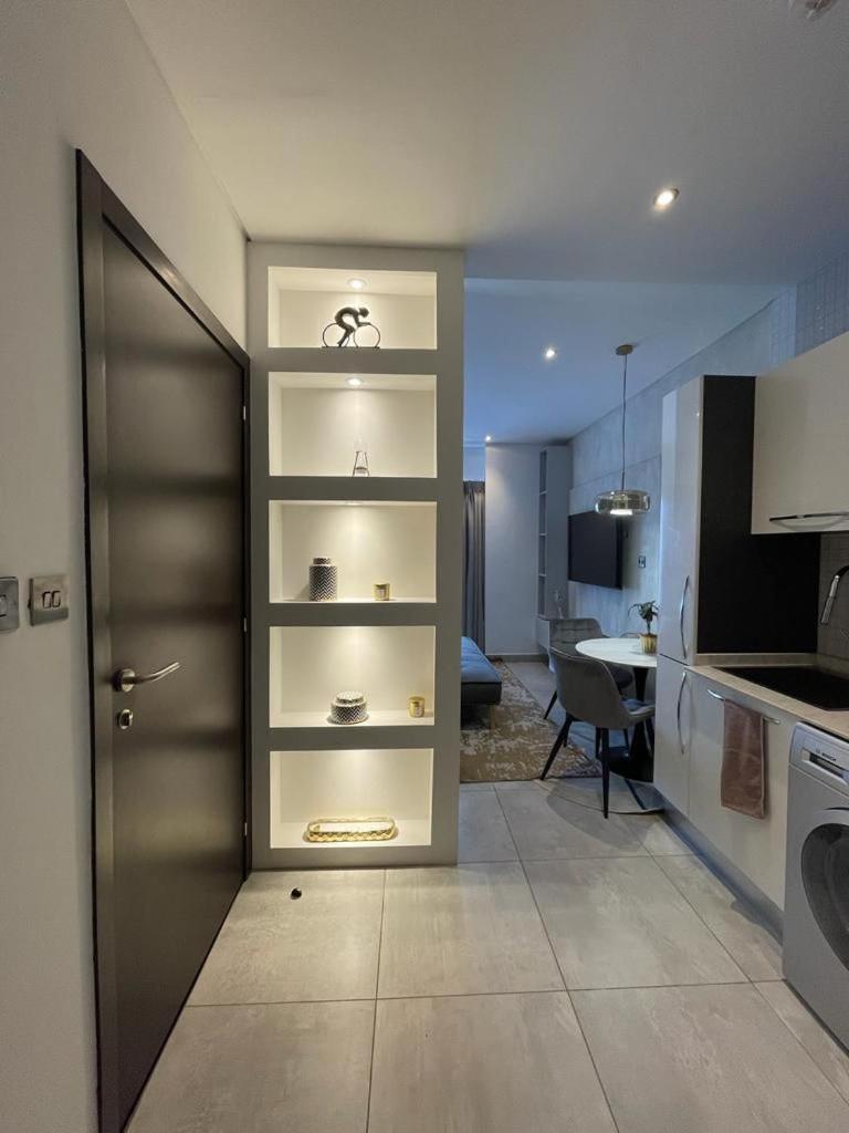 The signature studio premium (I) view 3