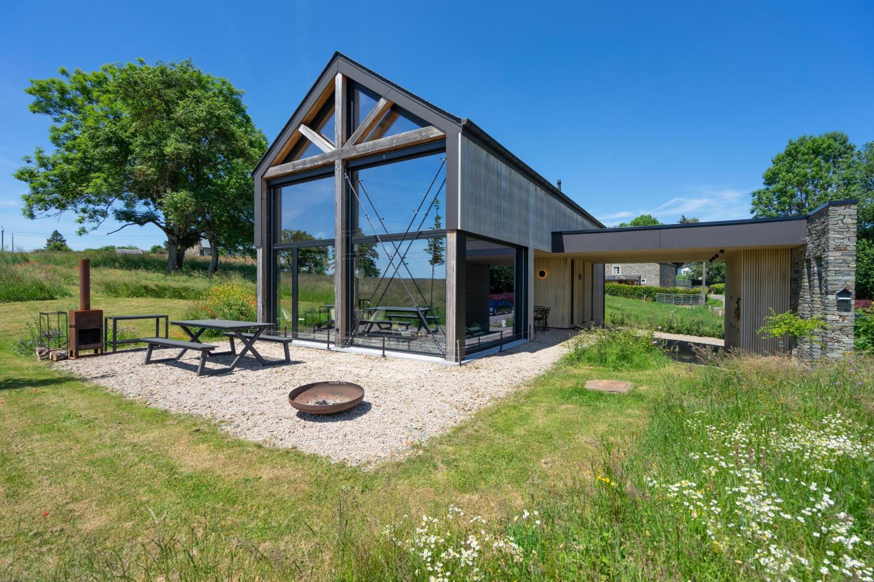 Arduenna Silva ecologic designer house