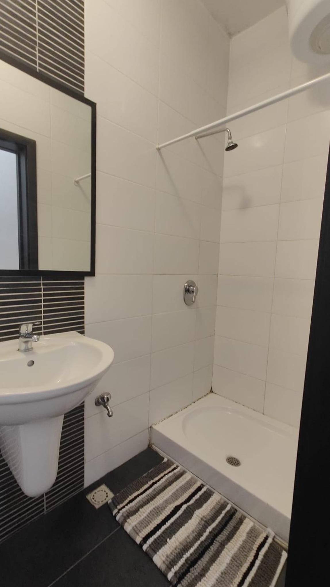 Super Located Ground Floor Apartment photo 2