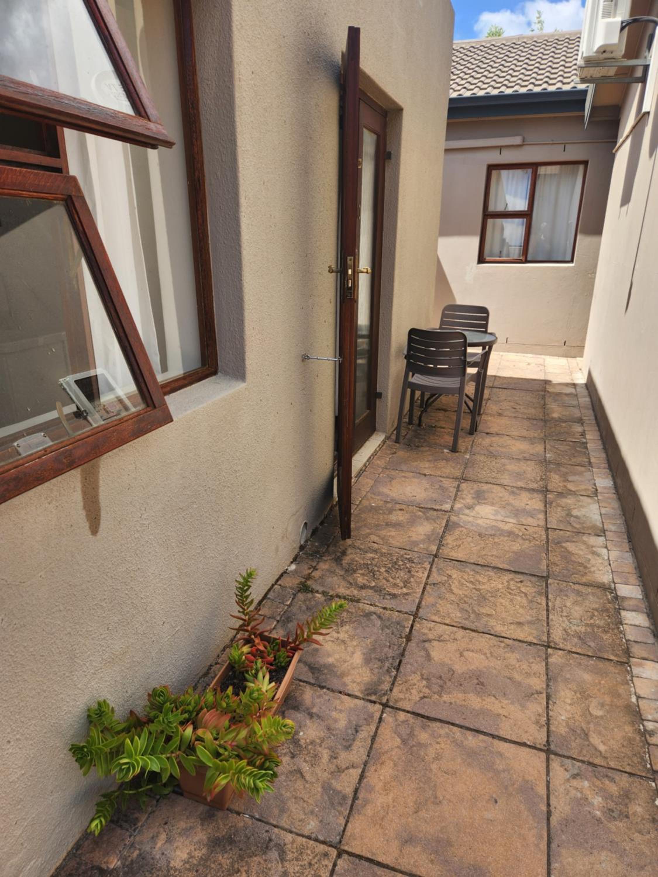 Dilisca Guesthouse