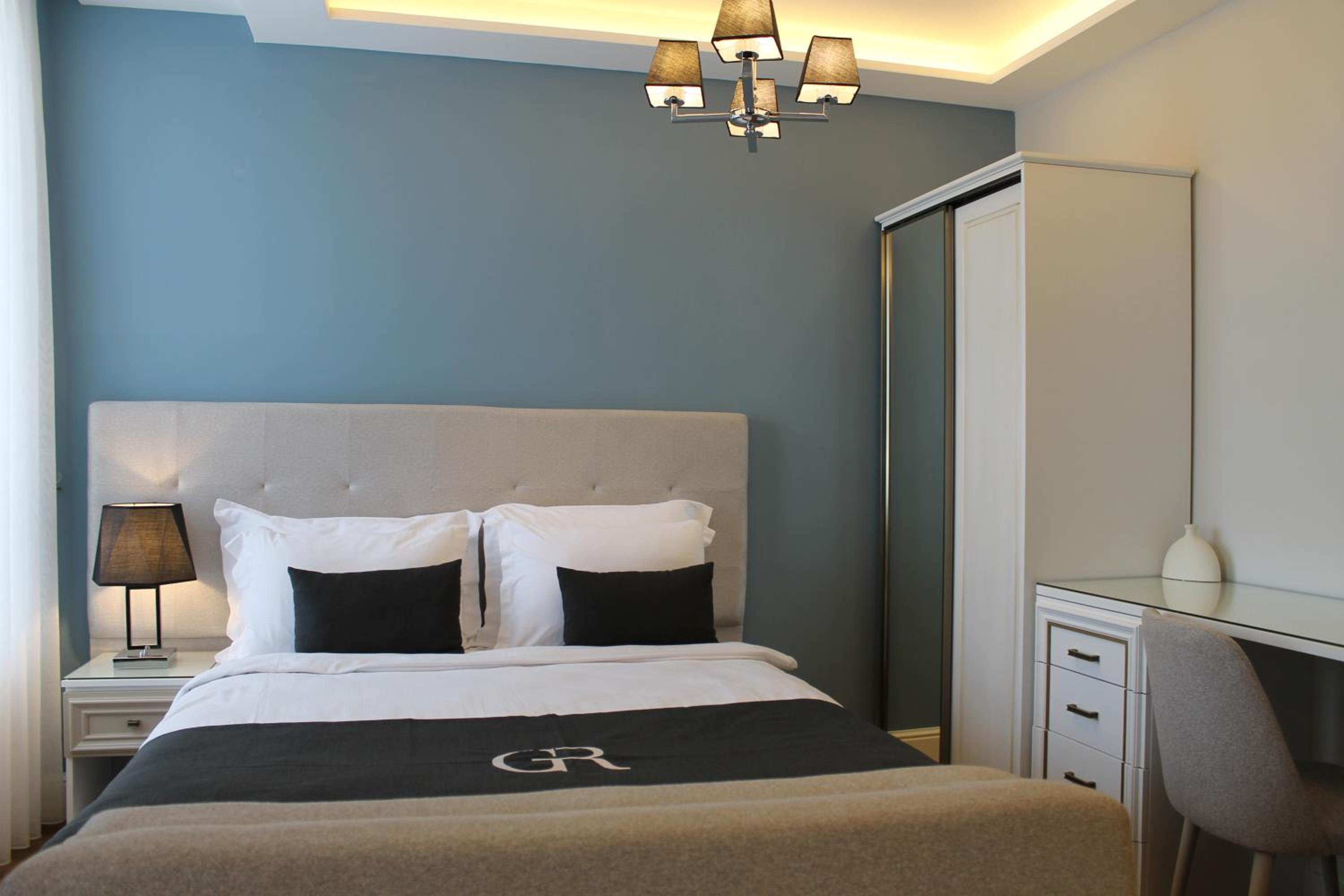 Garlon Residence - Image 226