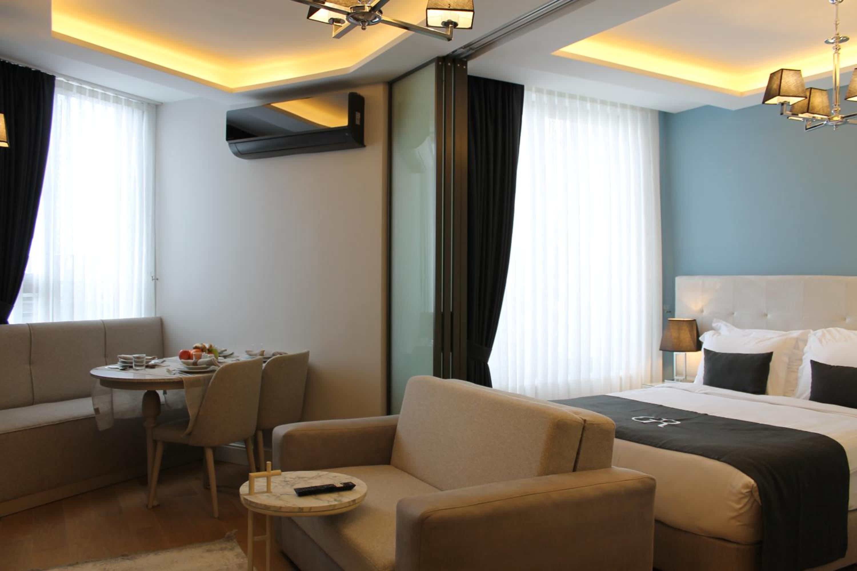 Garlon Residence - Image 224