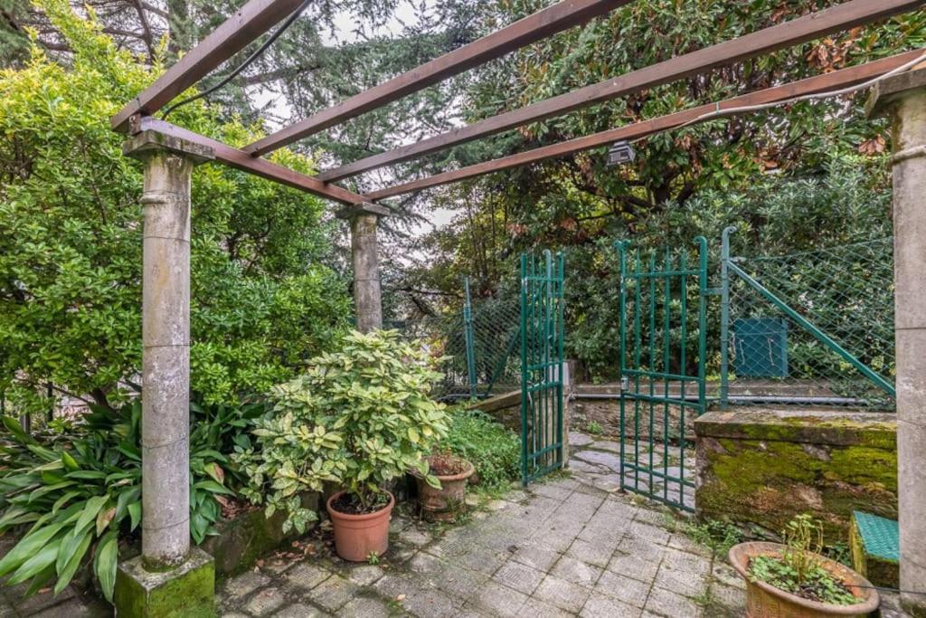 Rapallo, a due passi dal mare con veranda e giardino! view 5