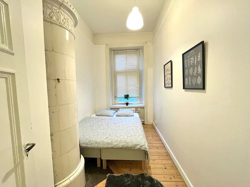 Gorgeous apartment in city centre view 4