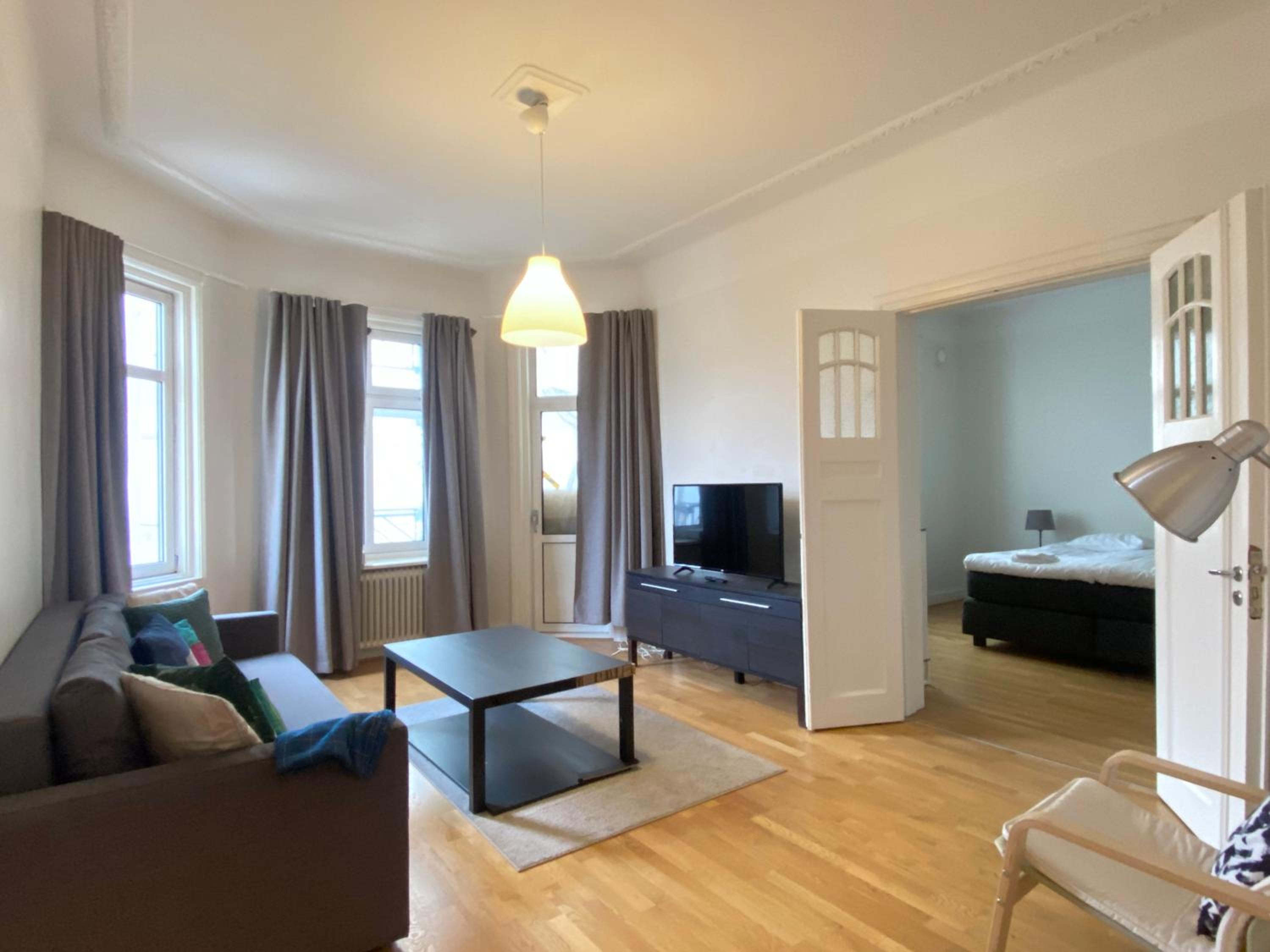 Luxury Apartment In City Centre view 2