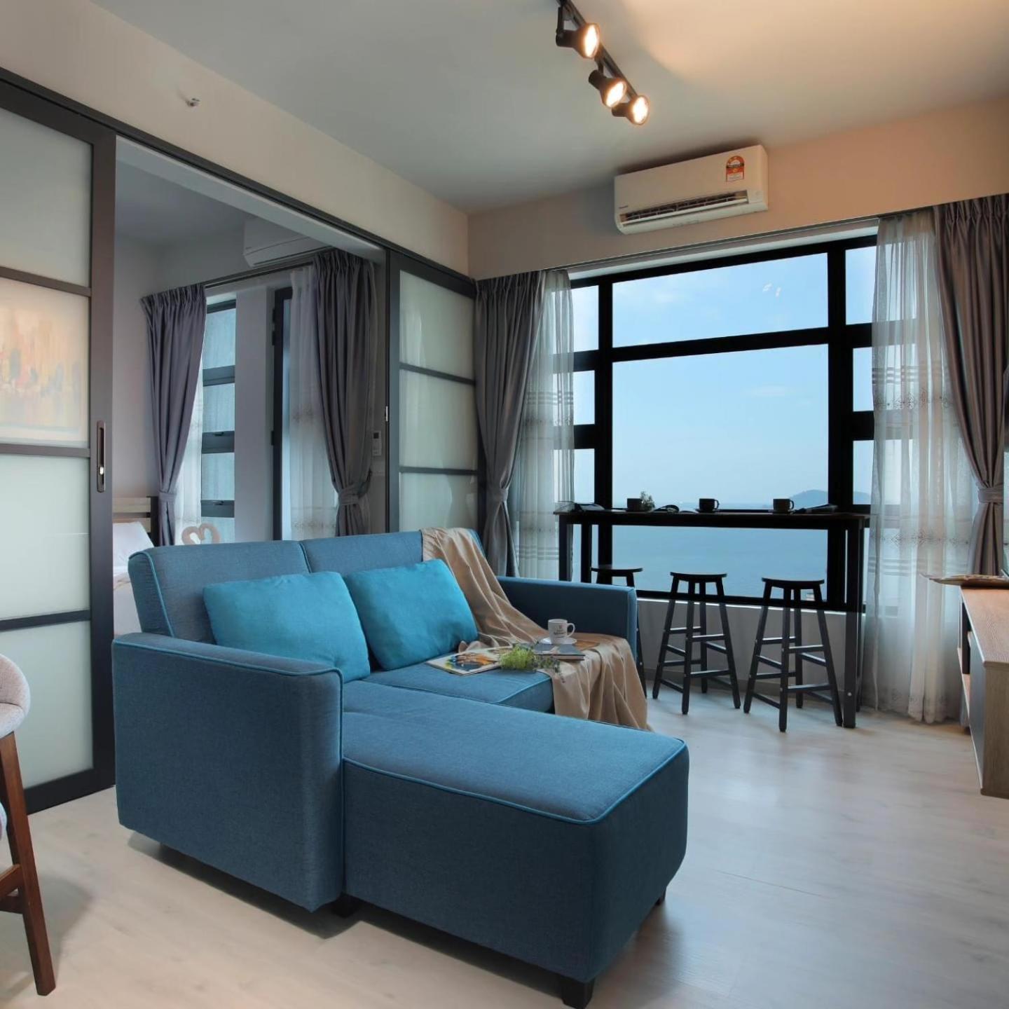 Just Chillin JQ SeaView photo 2