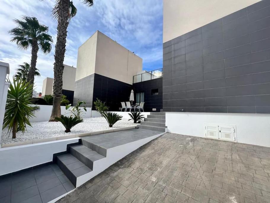 Beautiful Modern Villa