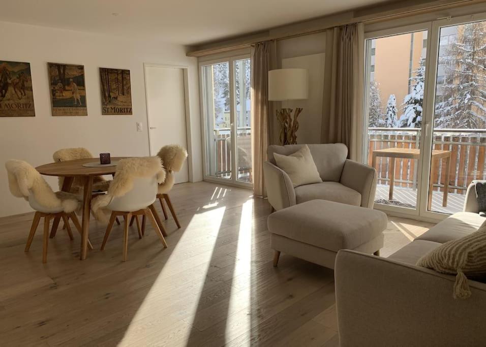 Sonniges und stylishes Bijou in St. Moritz Bad