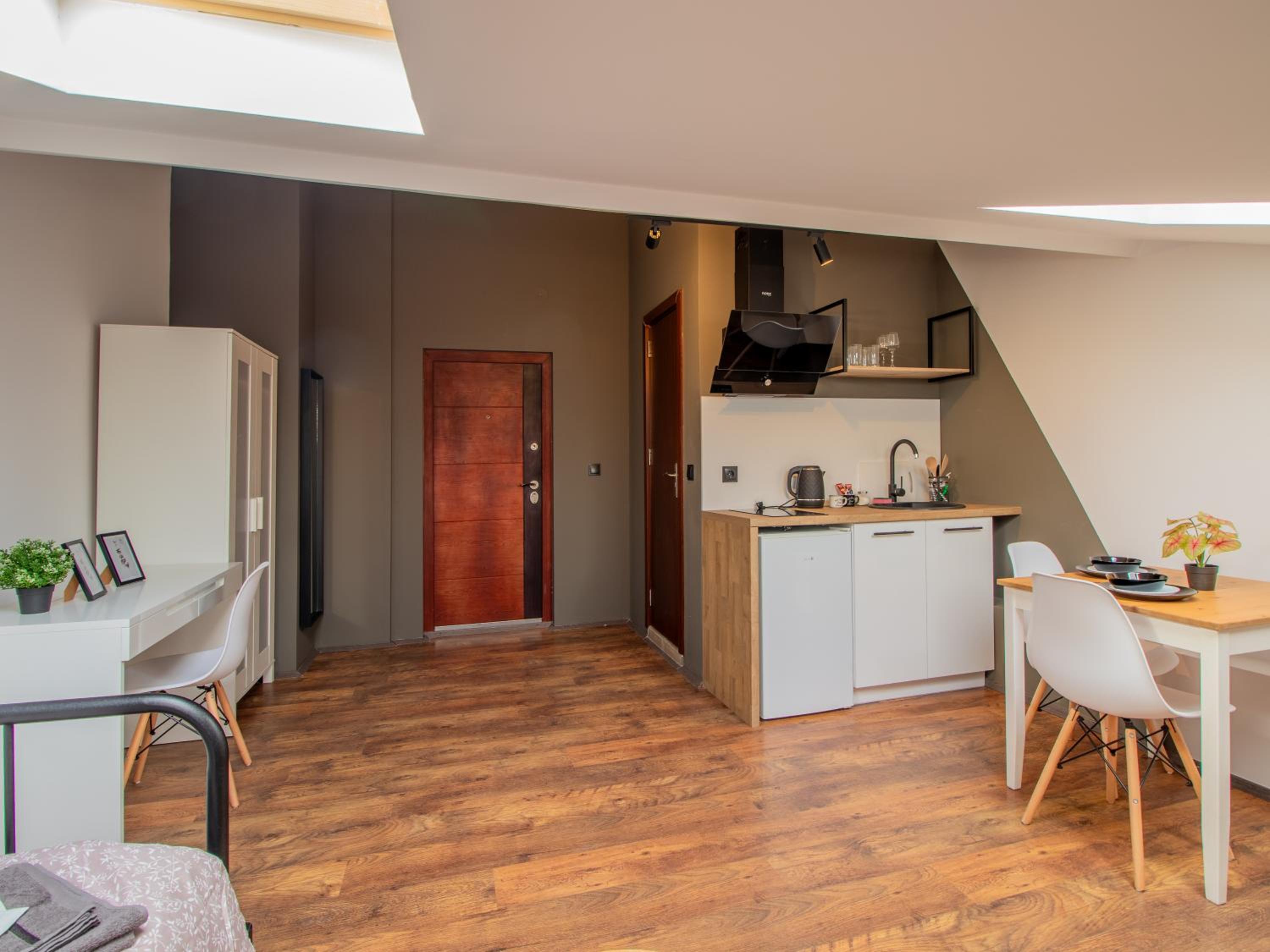 Lion's Bridge Haven - Sofia Central Studio