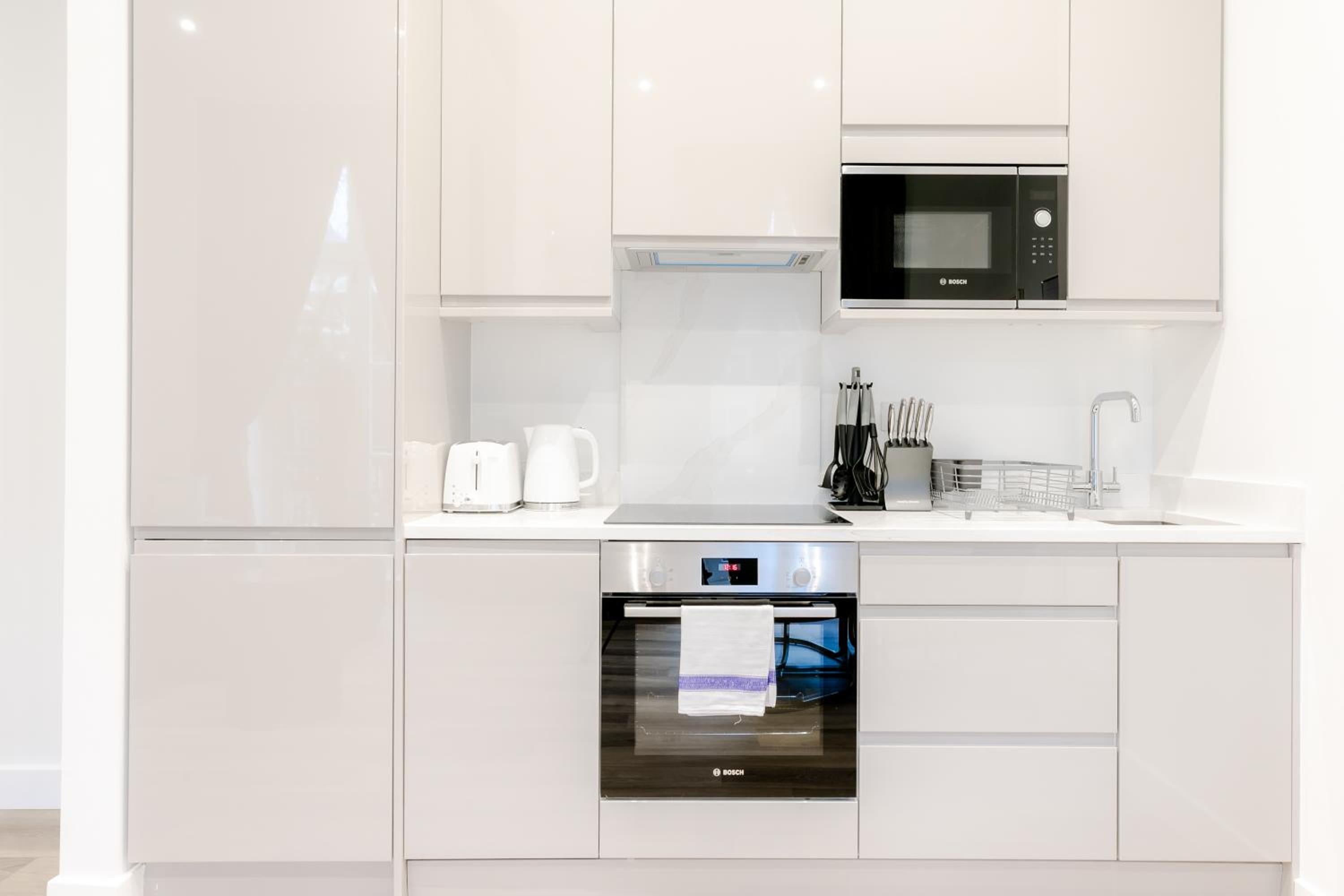 Stylish Apartments - Hyde Park