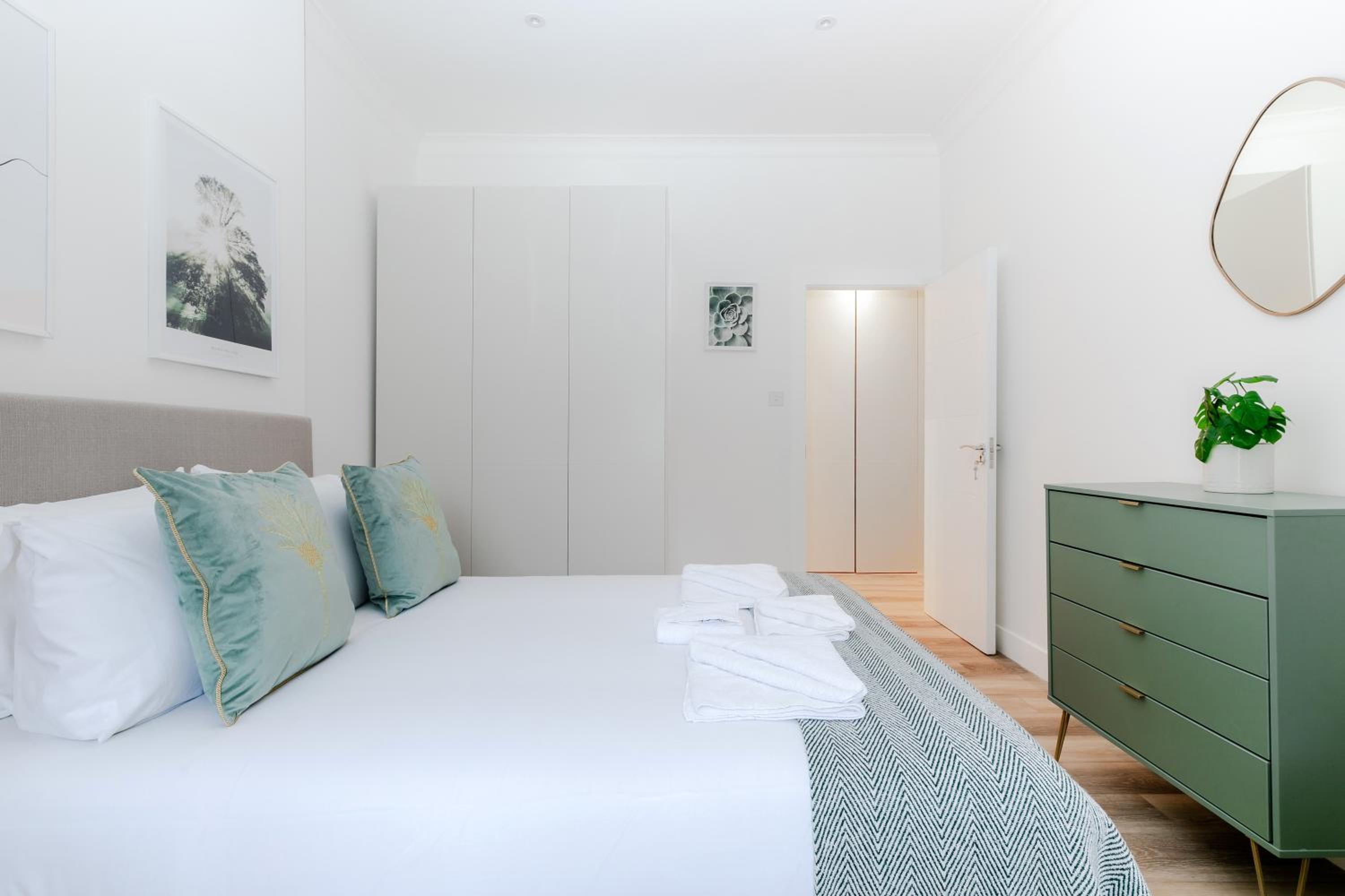 Stylish Apartments - Hyde Park