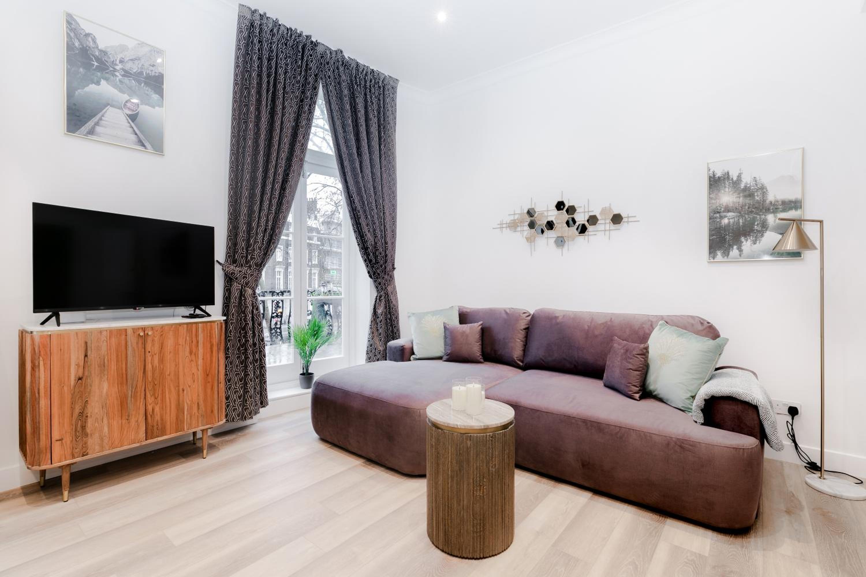 Stylish Apartments - Hyde Park