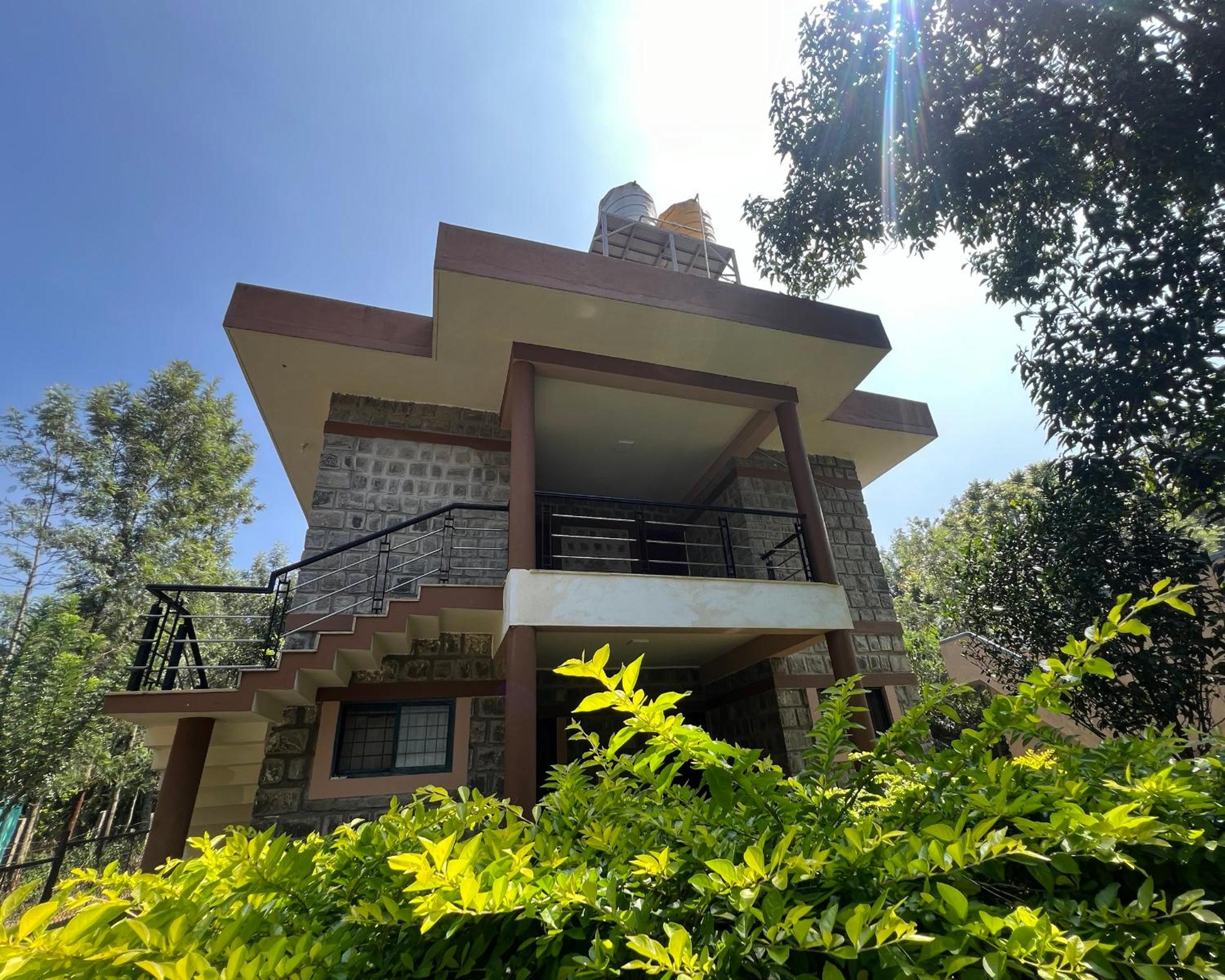 Rajathadri Hill Villas by Lexstays-BR Hills view 4