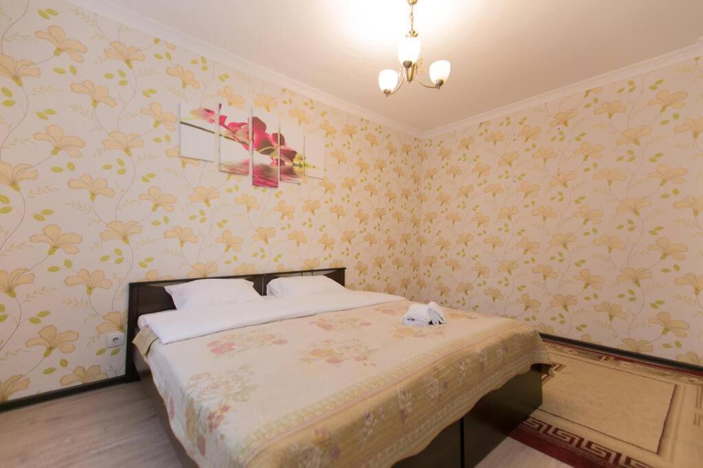 2 bedroom apartment on Sarayshyq street 5E view 4