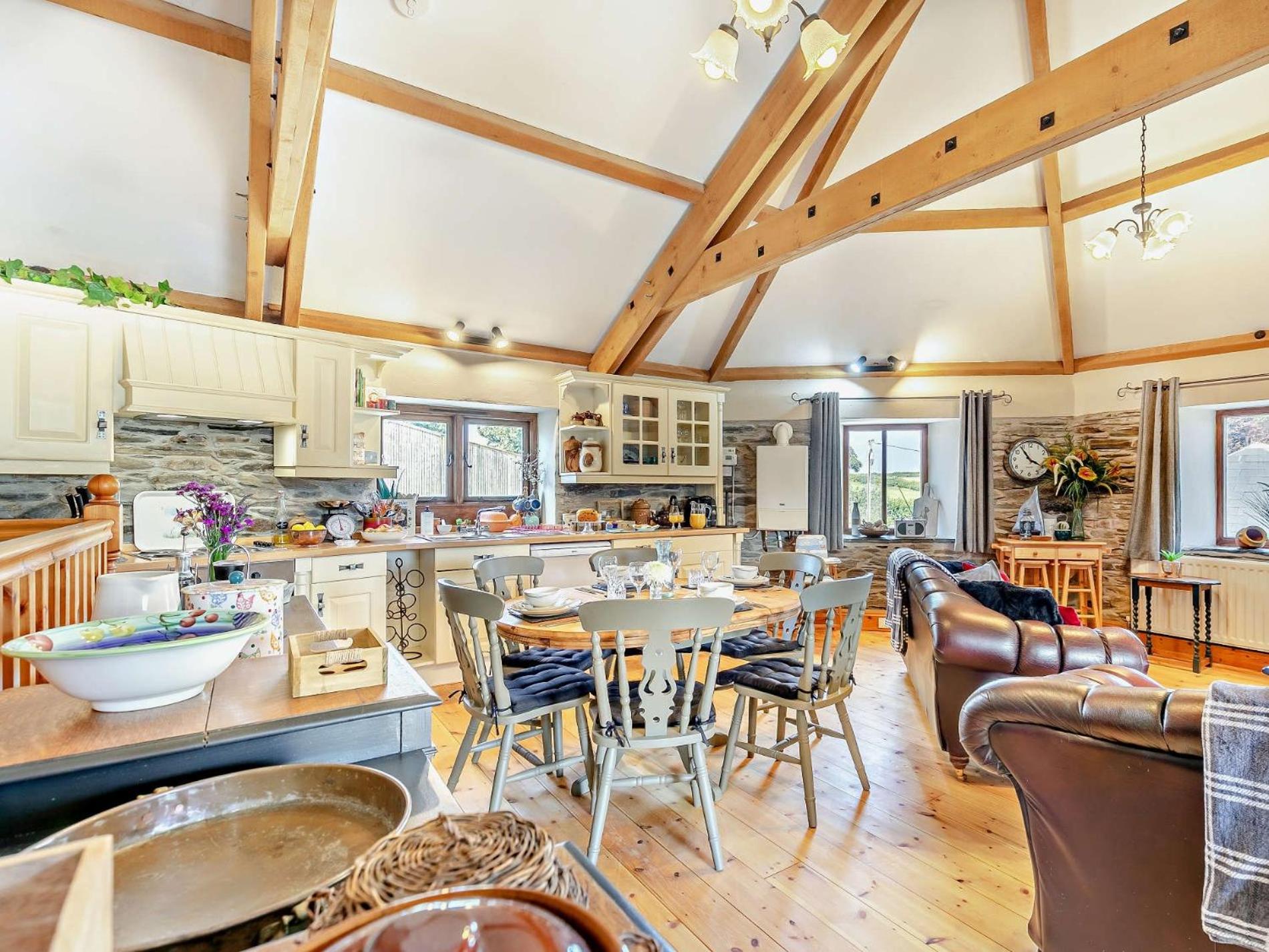 2 Bed in Liskeard oc-trero view 5