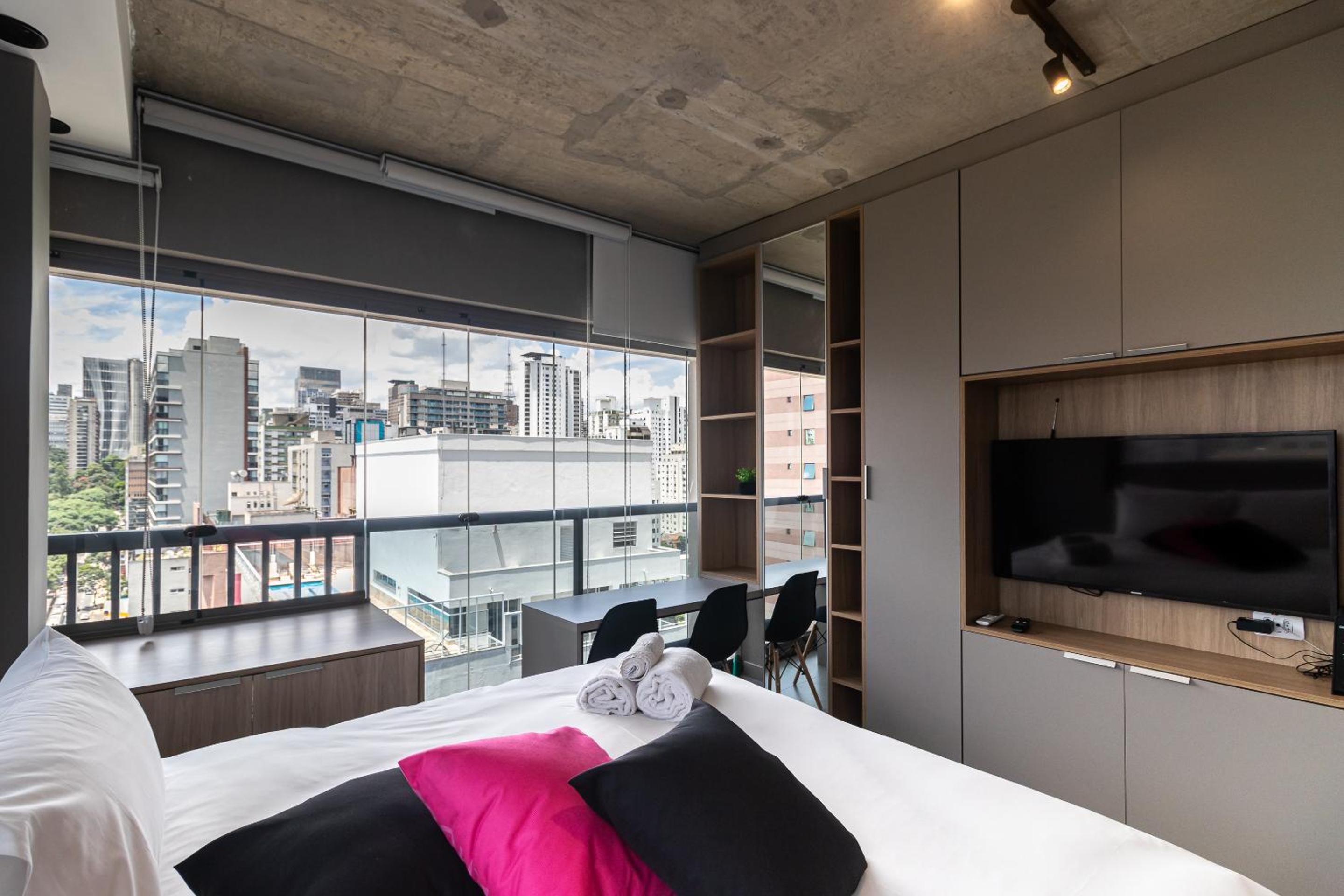 360 VN On Lorena by Housi