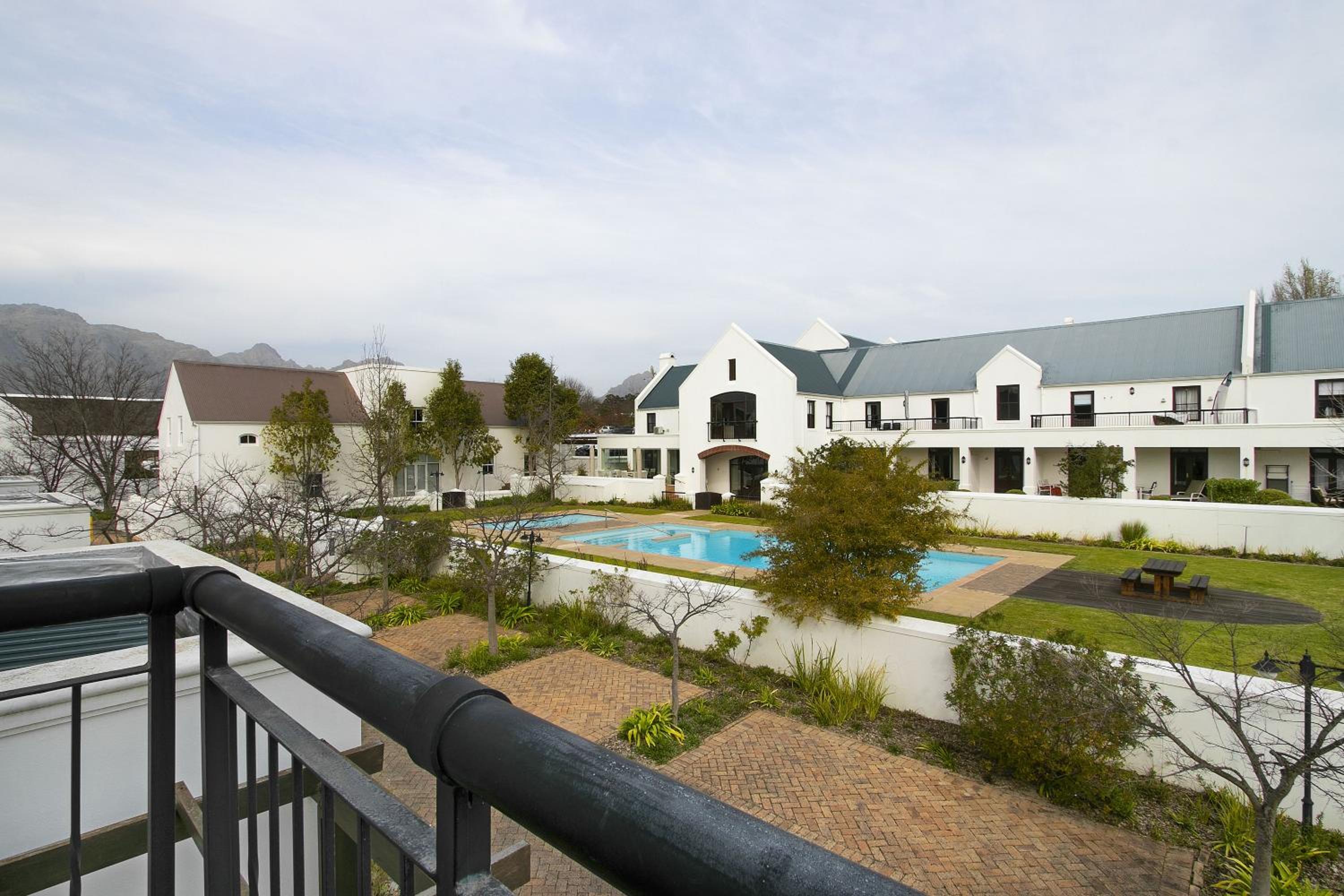 Winelands Golf Lodges 12 view 2